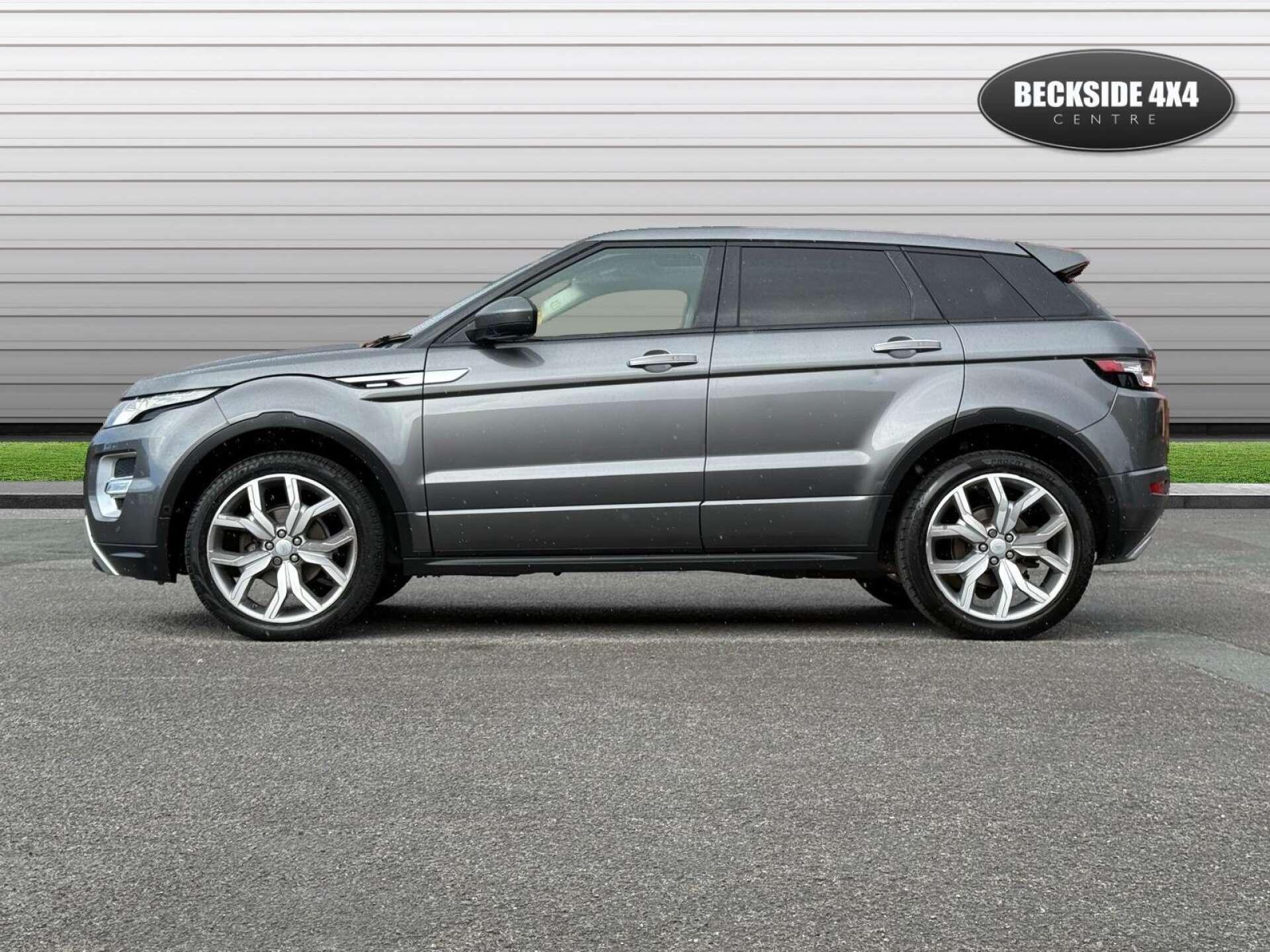 Land Rover Range Rover Evoque view 6