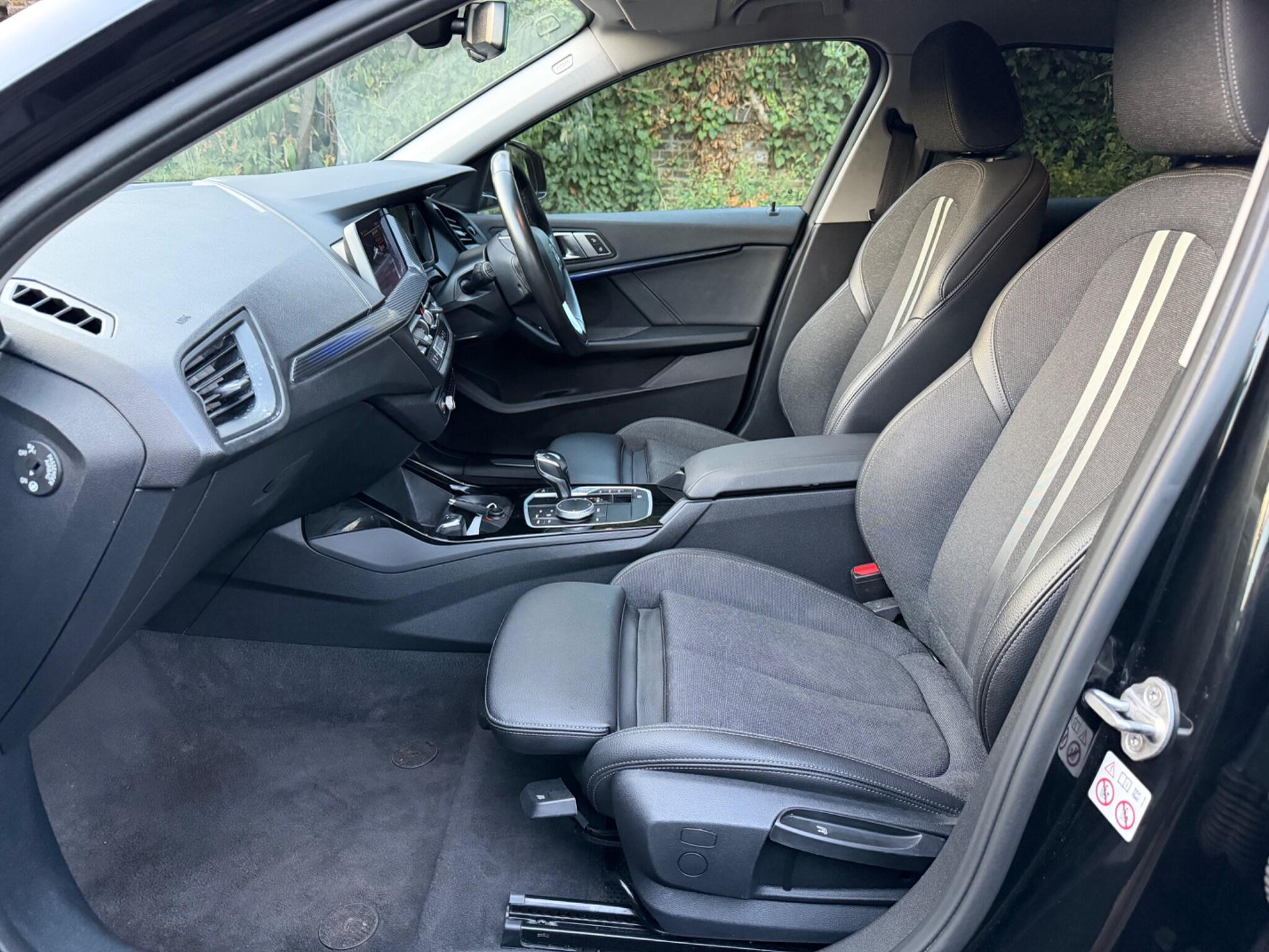 BMW 1 Series view 54