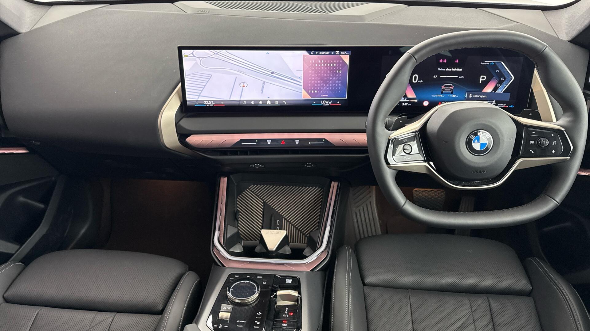 BMW X3 view 4