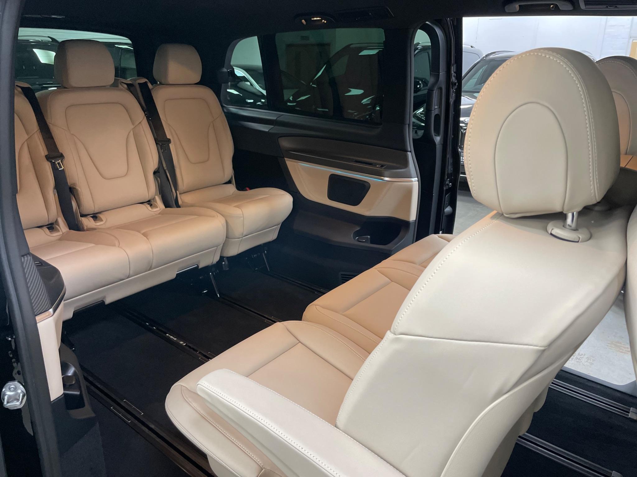 Mercedes-Benz V-Class view 2