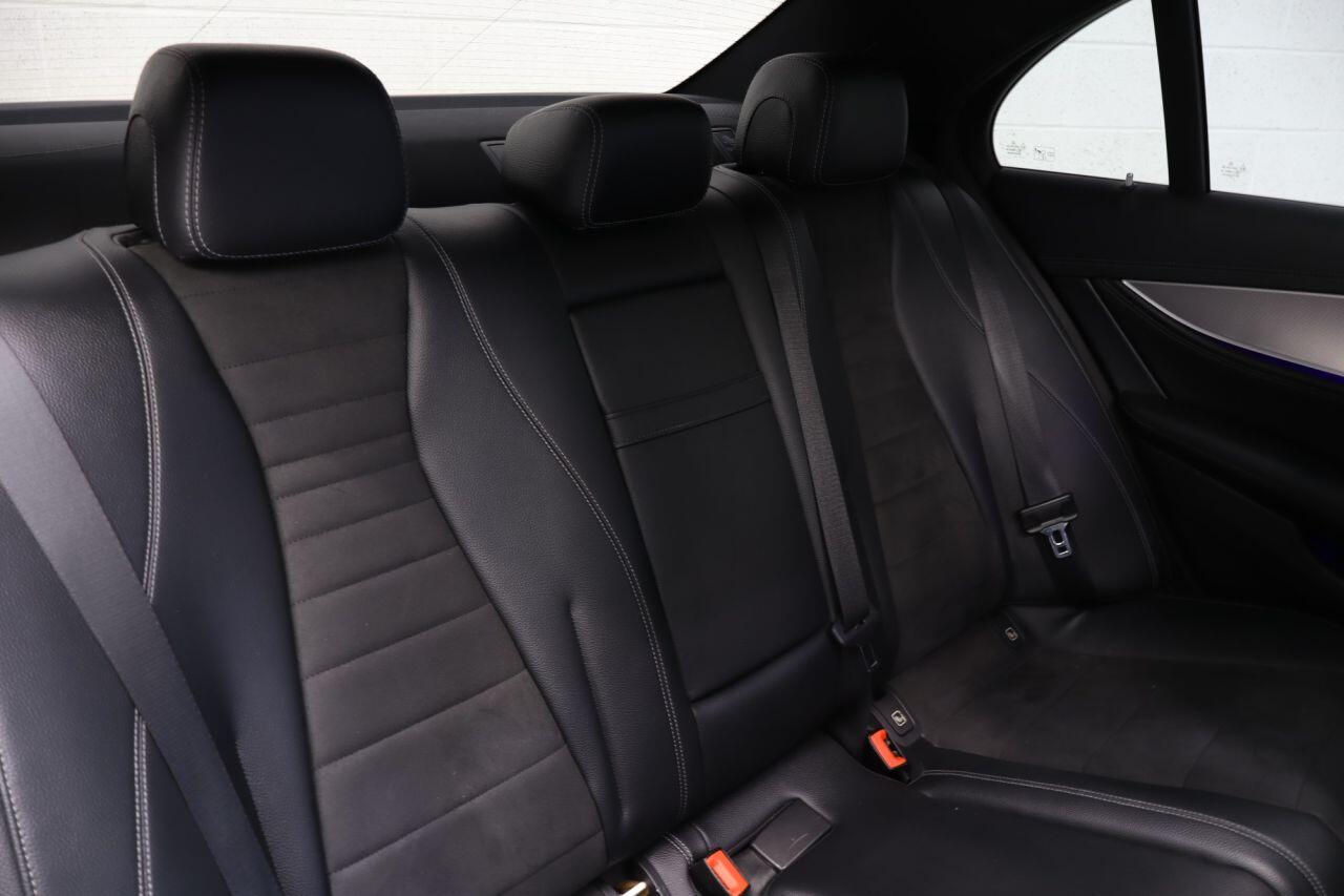 Mercedes-Benz E-Class view 11