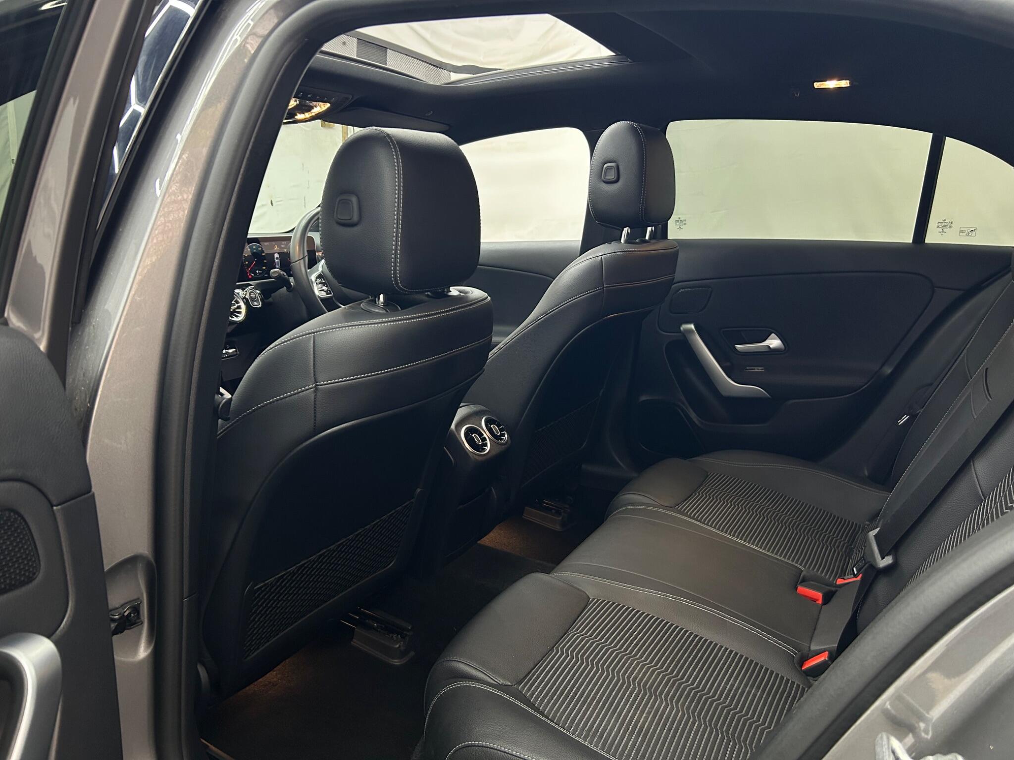 Mercedes-Benz A Class view 24