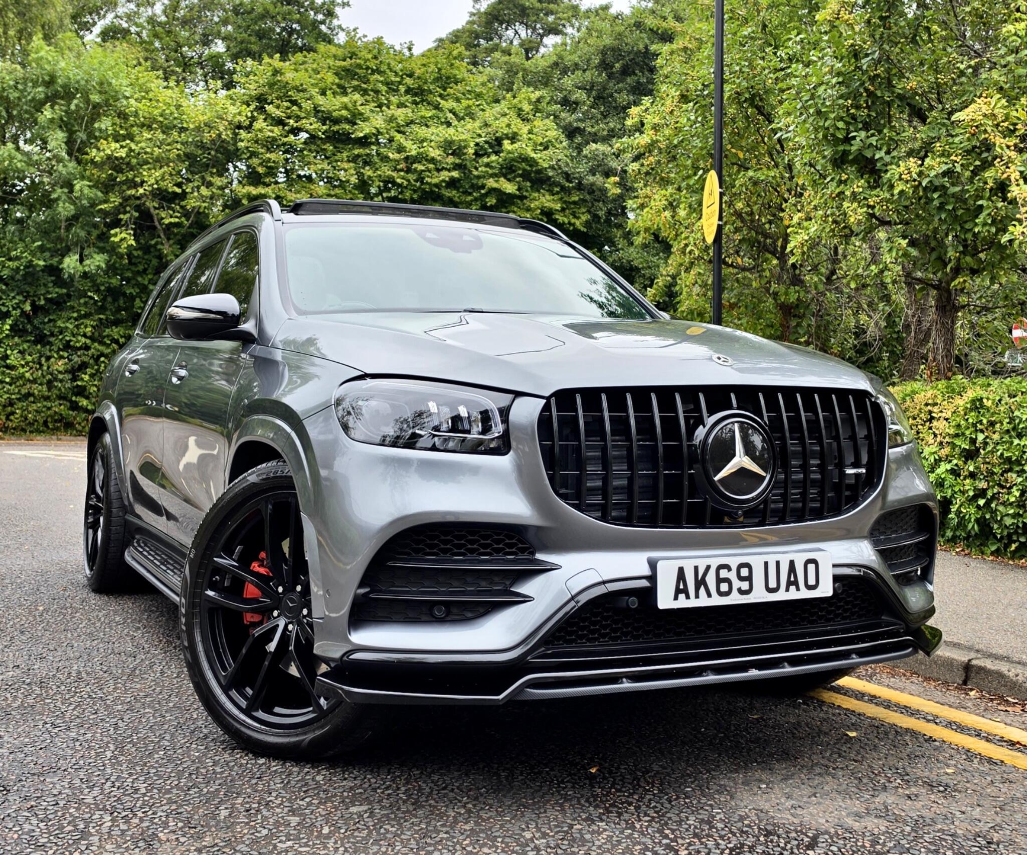 Mercedes-Benz GLS view 23