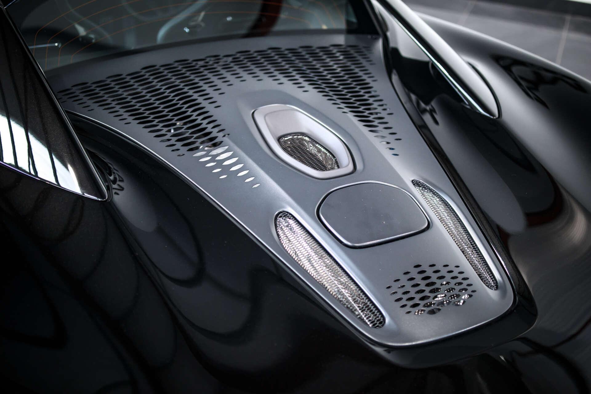 McLaren Artura view 12