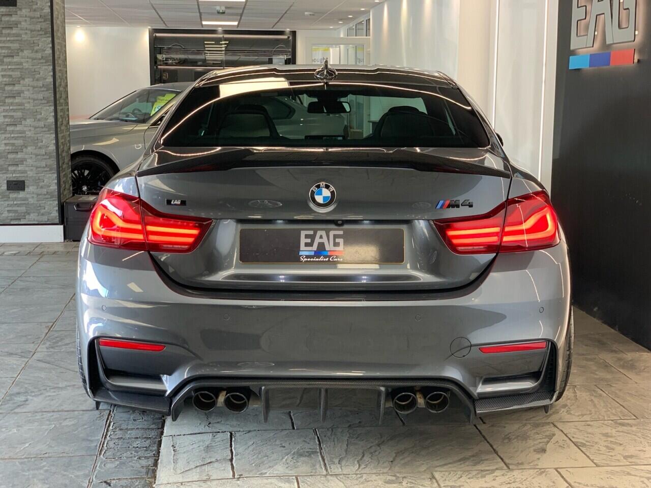 BMW M4 view 5