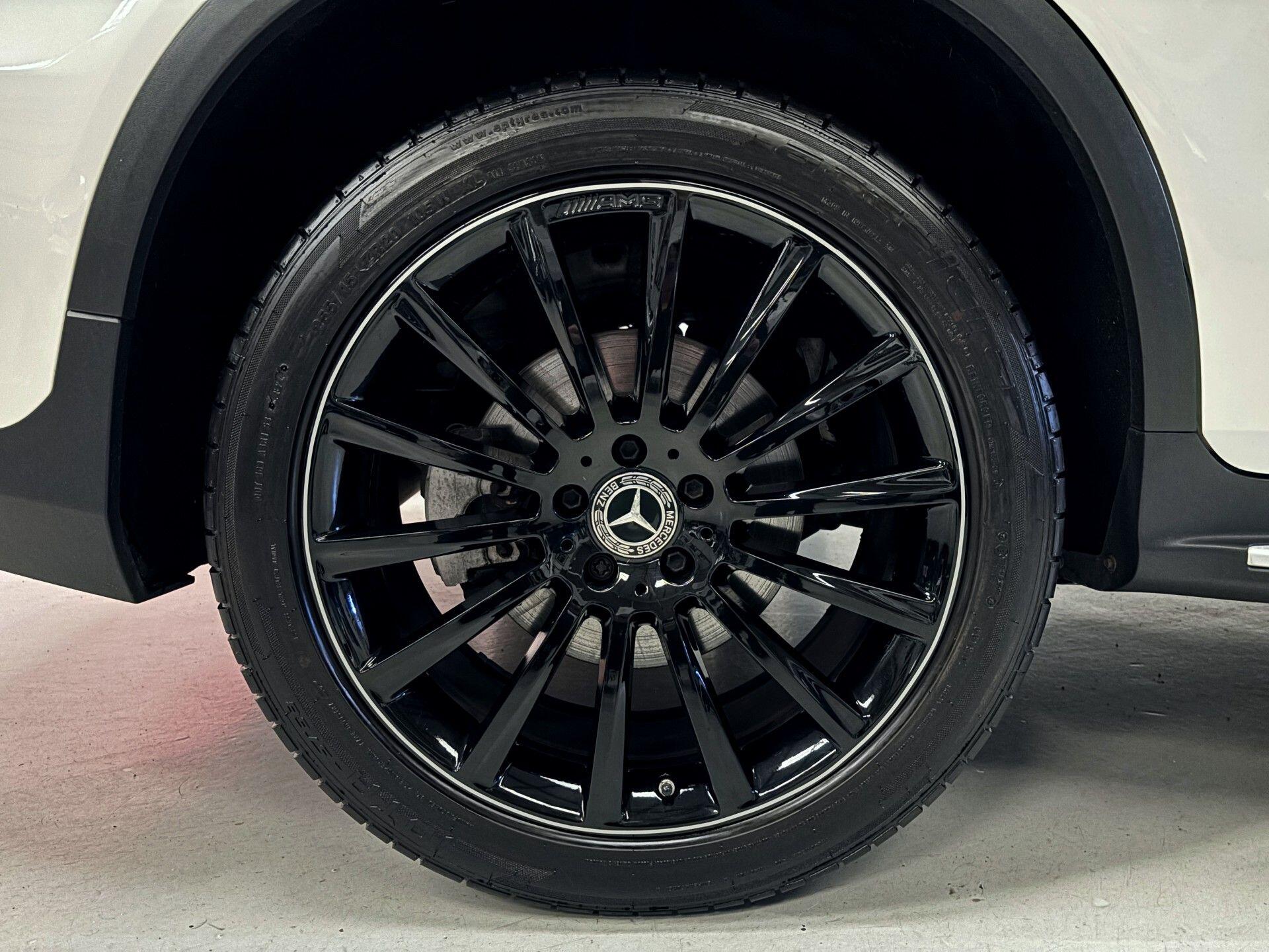 Mercedes-Benz GLC view 38