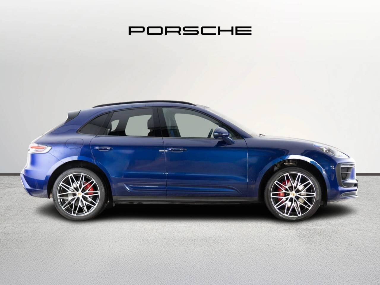 Porsche Macan view 2