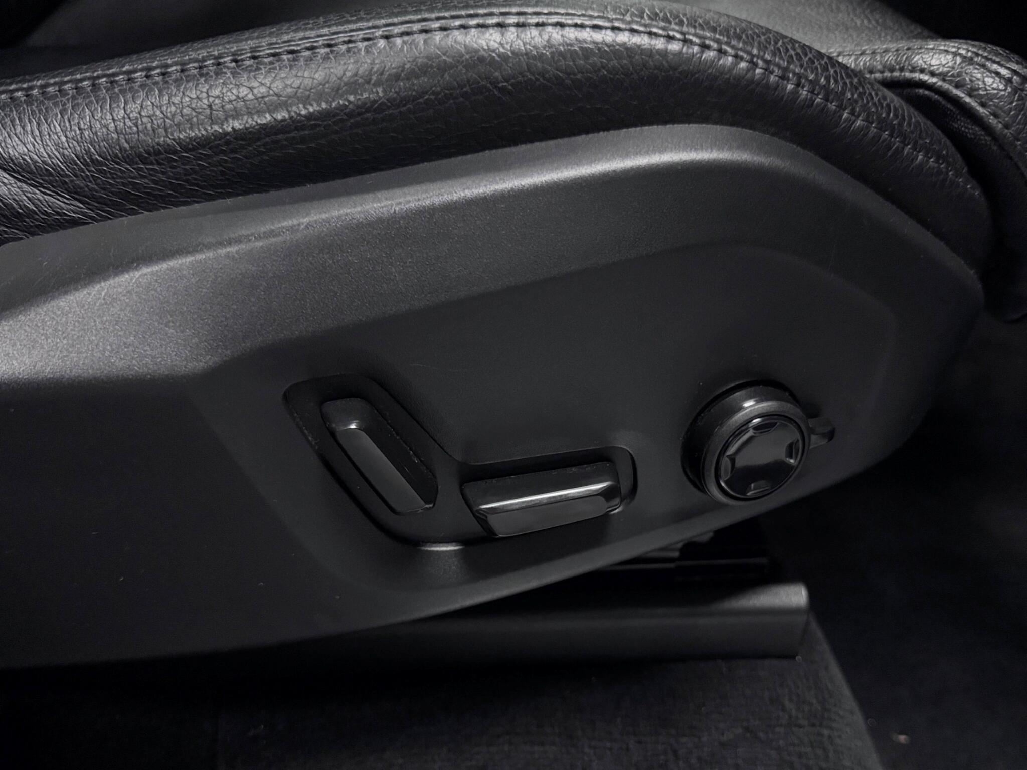 Volvo XC90 view 21