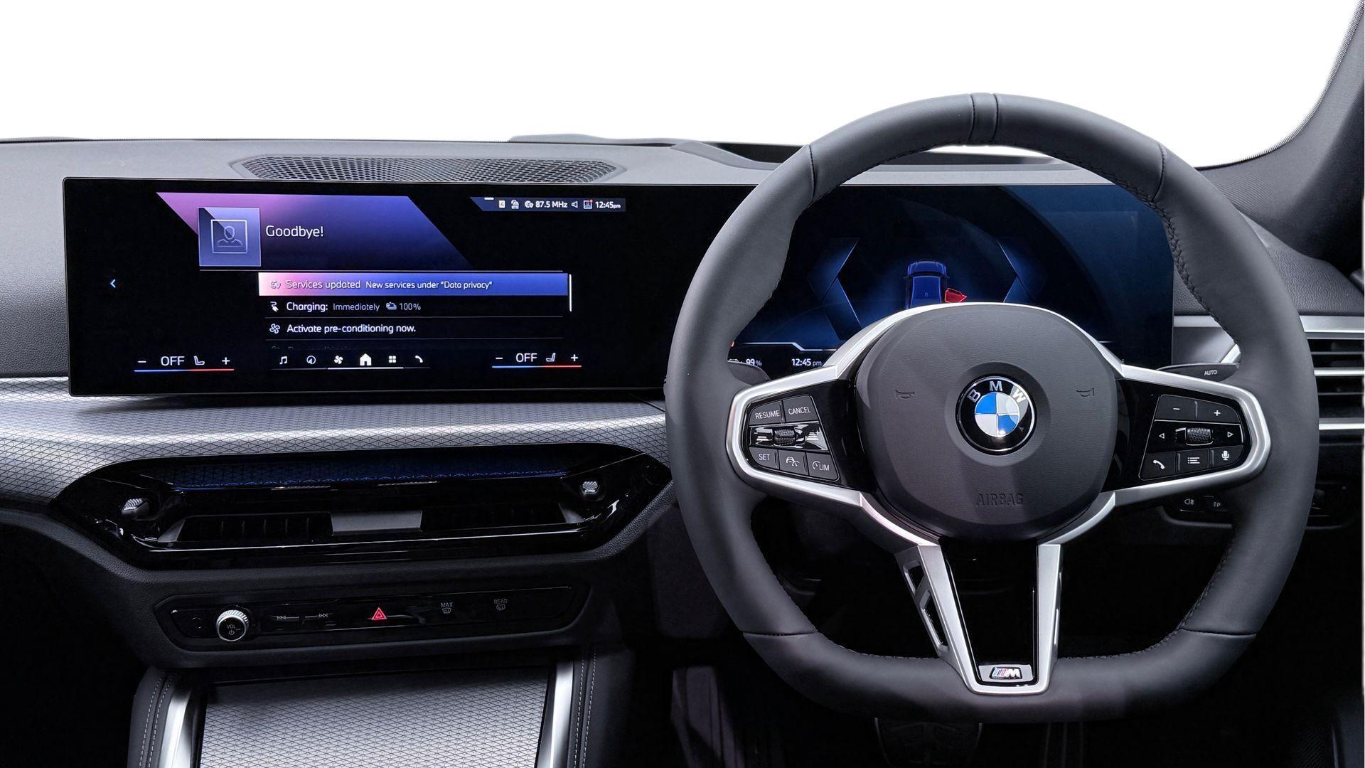 BMW i4 view 5