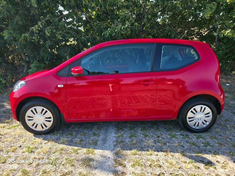 Volkswagen Up! view 5