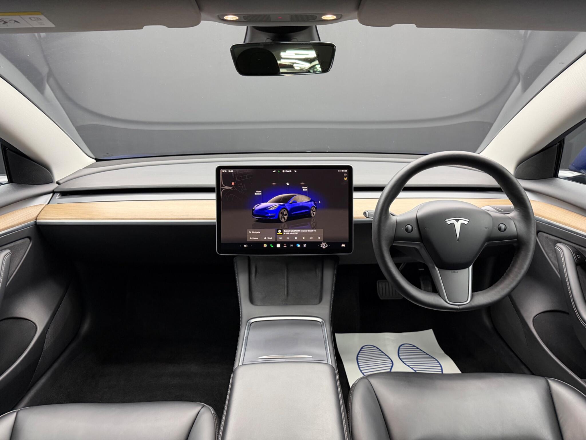 Tesla Model 3 view 10