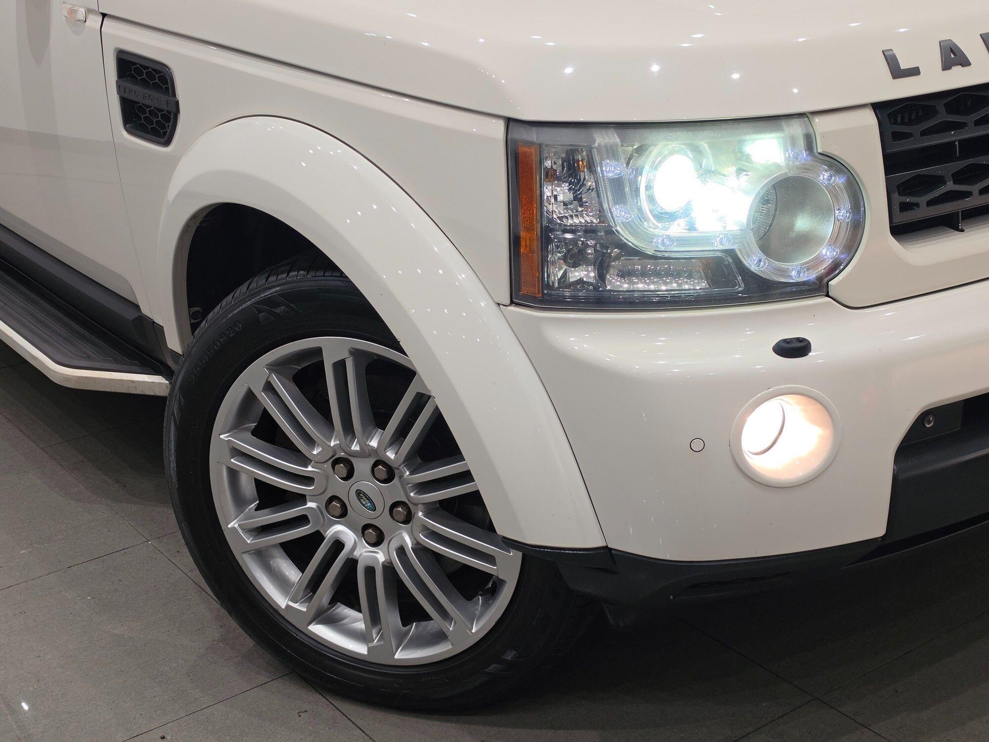Land Rover Discovery view 77