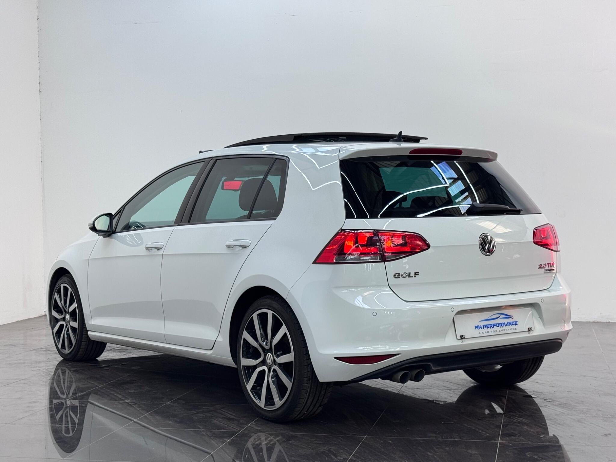 Volkswagen Golf view 67