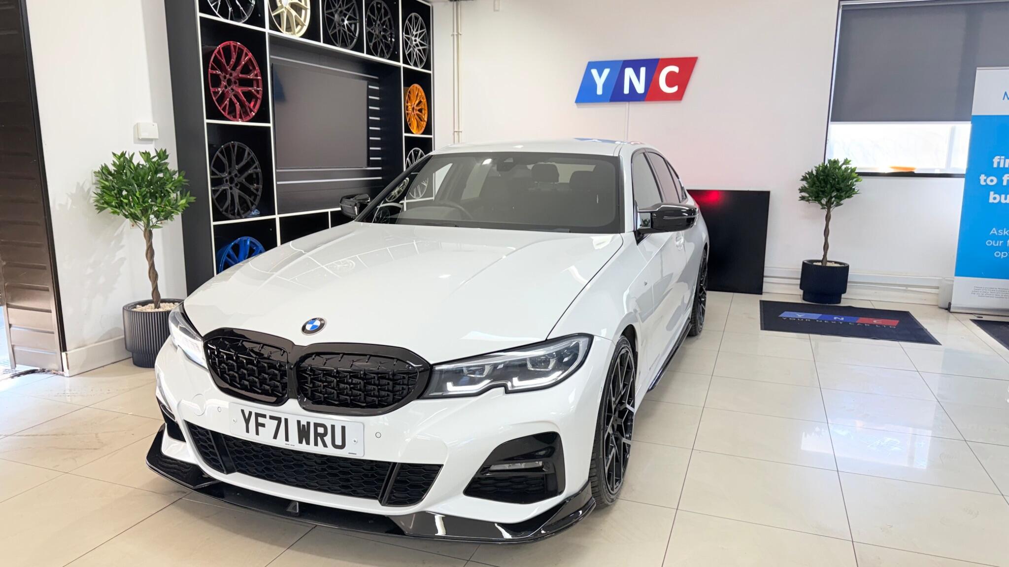 BMW 3 Series view 39