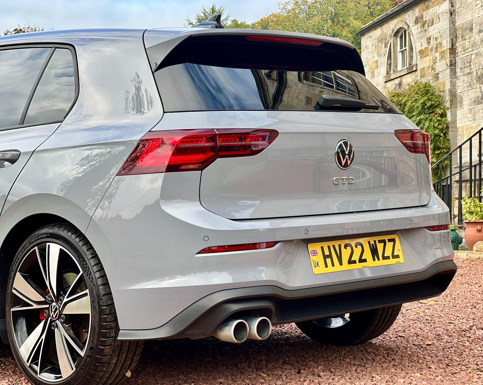 Volkswagen Golf view 5