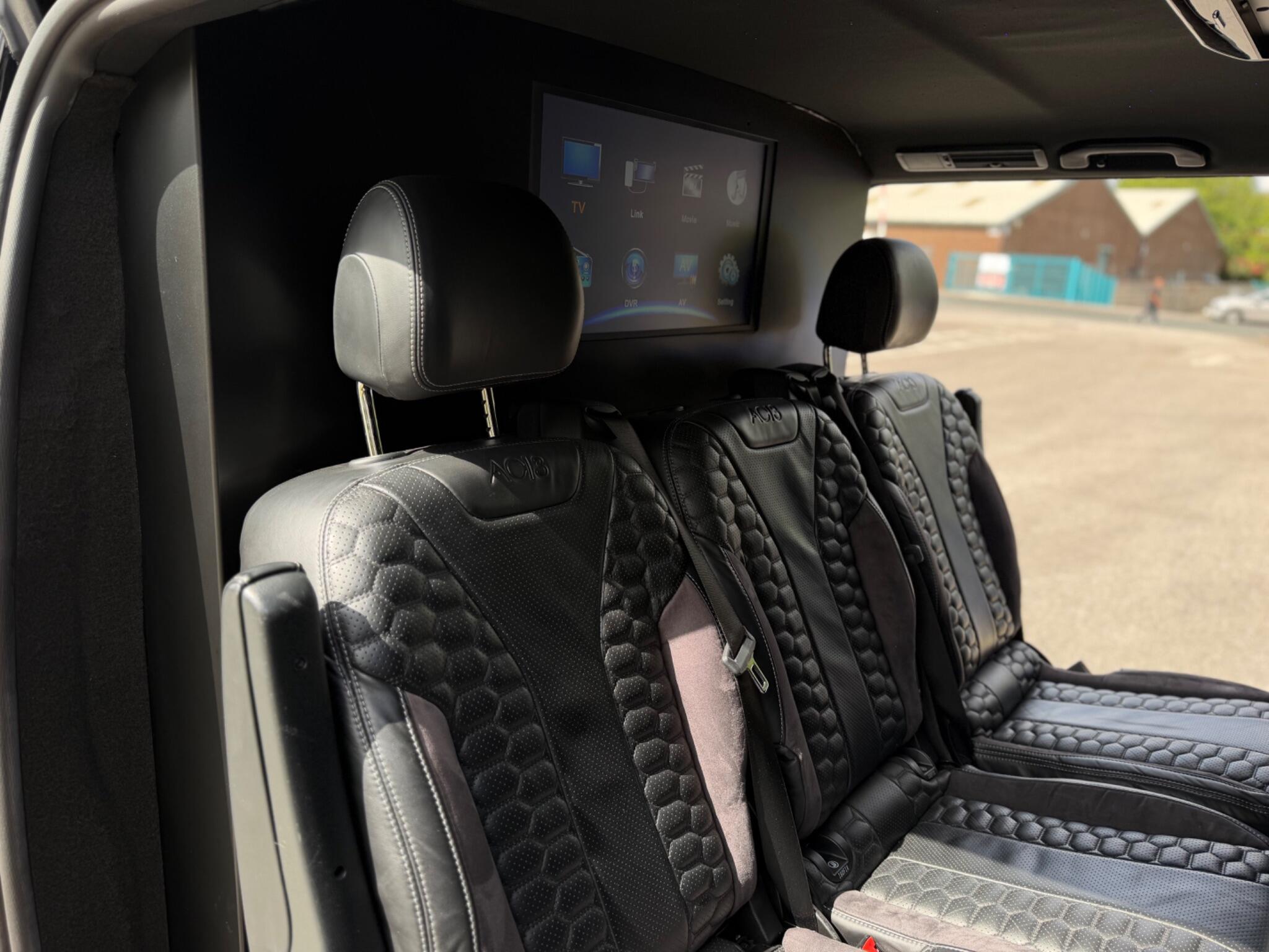 Mercedes-Benz V Class view 40