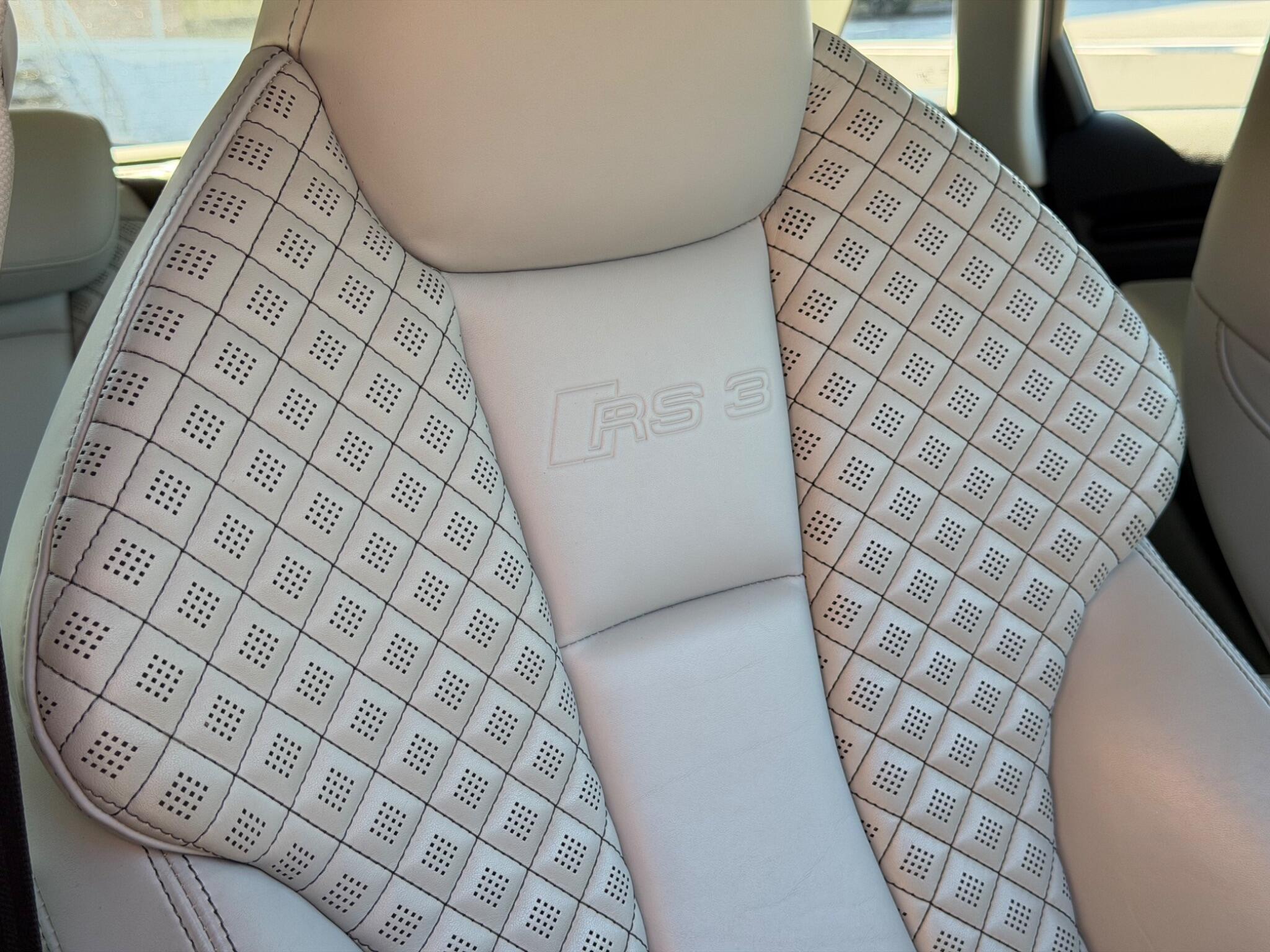 Audi RS3 view 19
