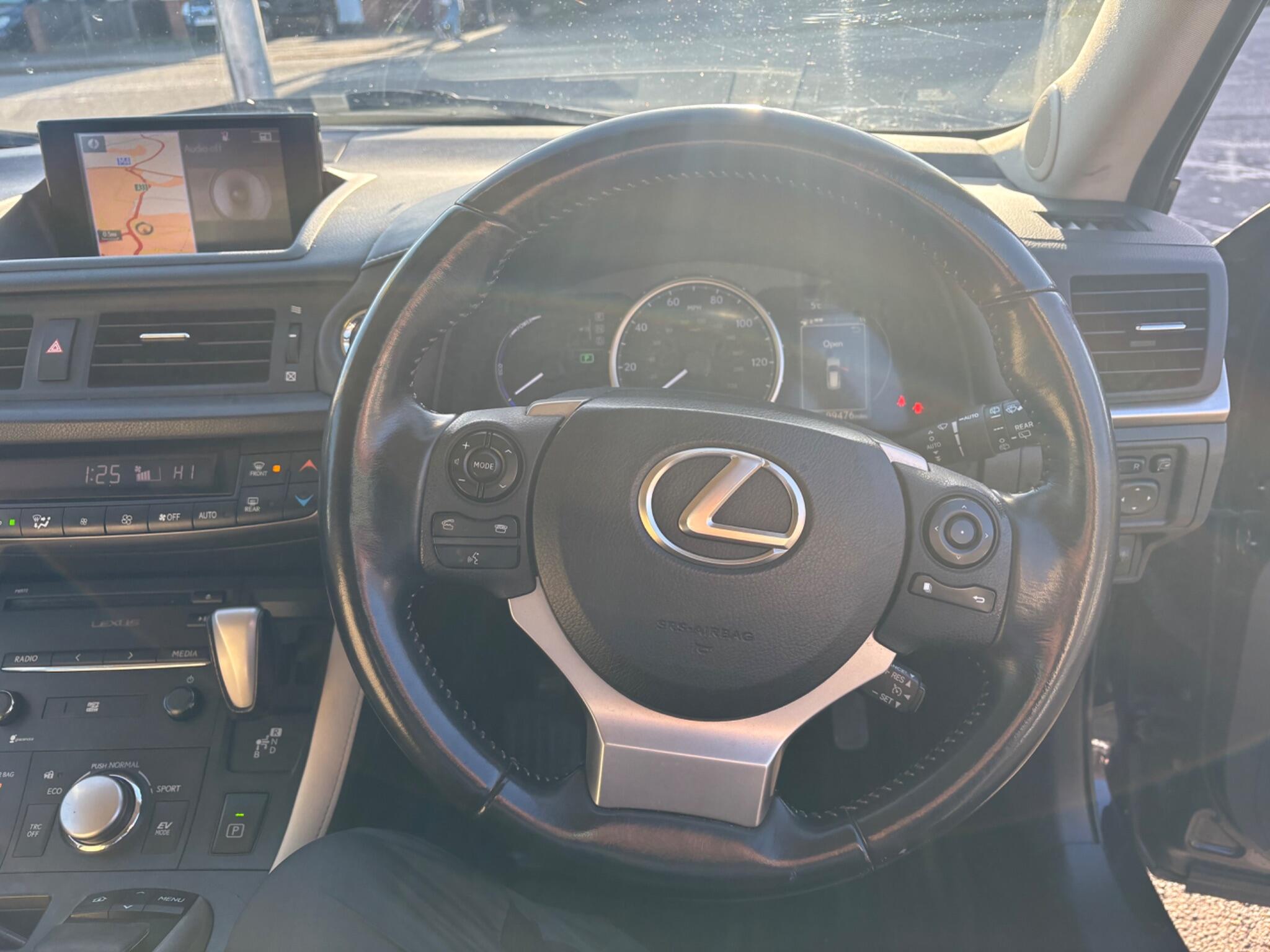 2014 Lexus CT 1.8 200h Luxury CVT Euro 6 (s/s) 5dr • 99,475 miles image 65