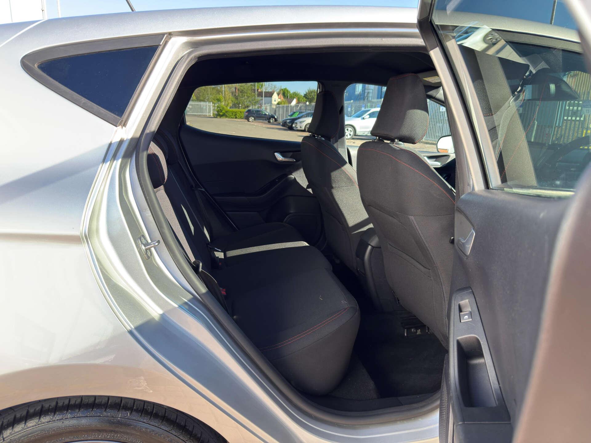 Ford Fiesta view 28