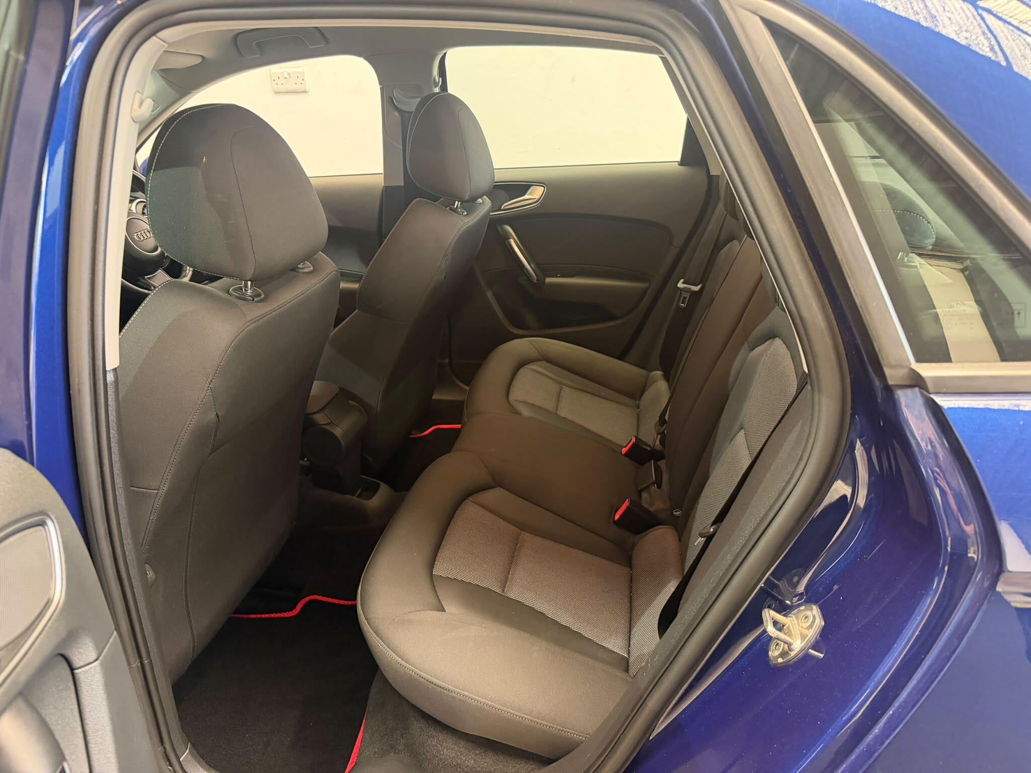 Audi A1 view 5