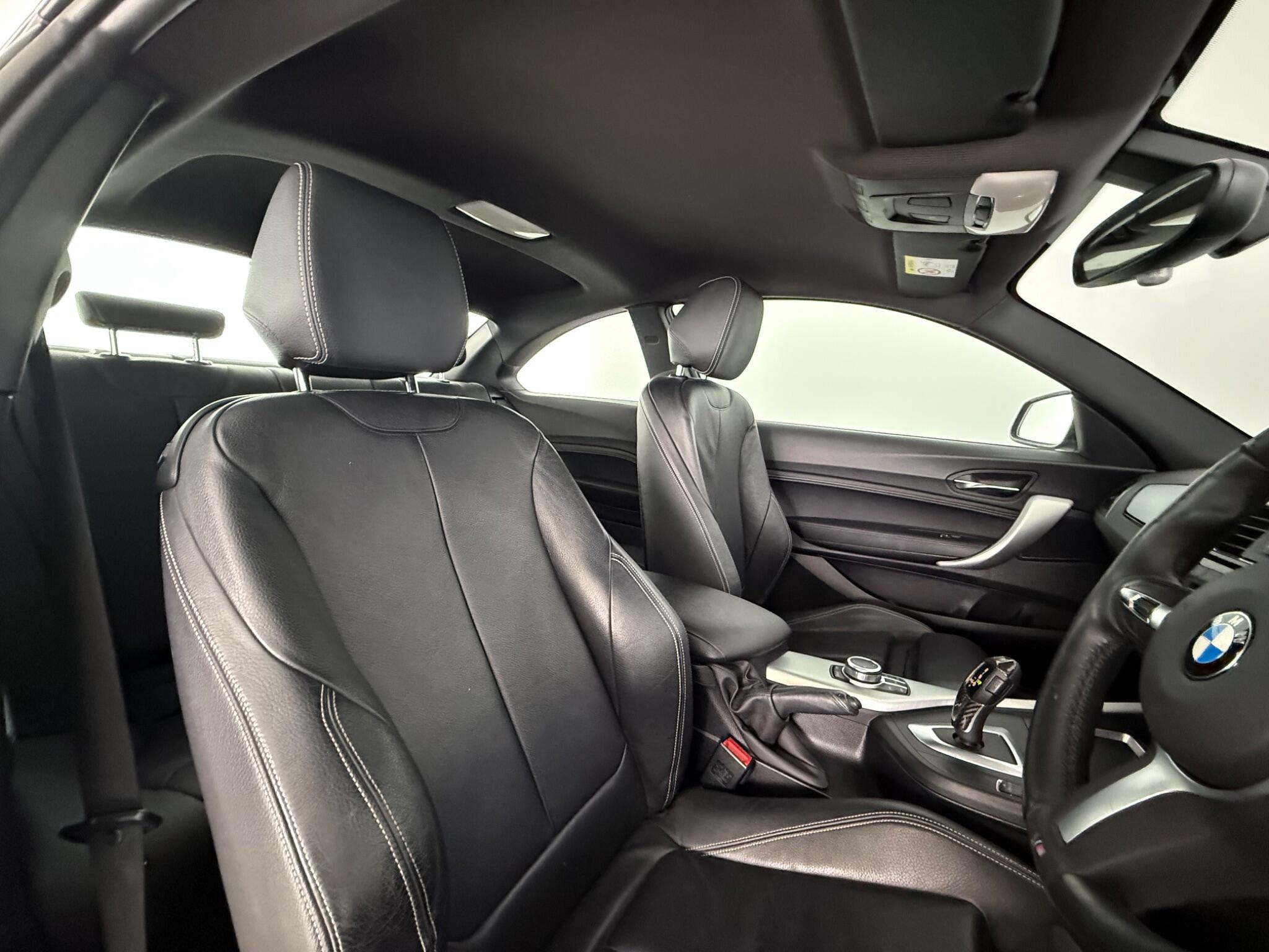 BMW 2 Series view 26