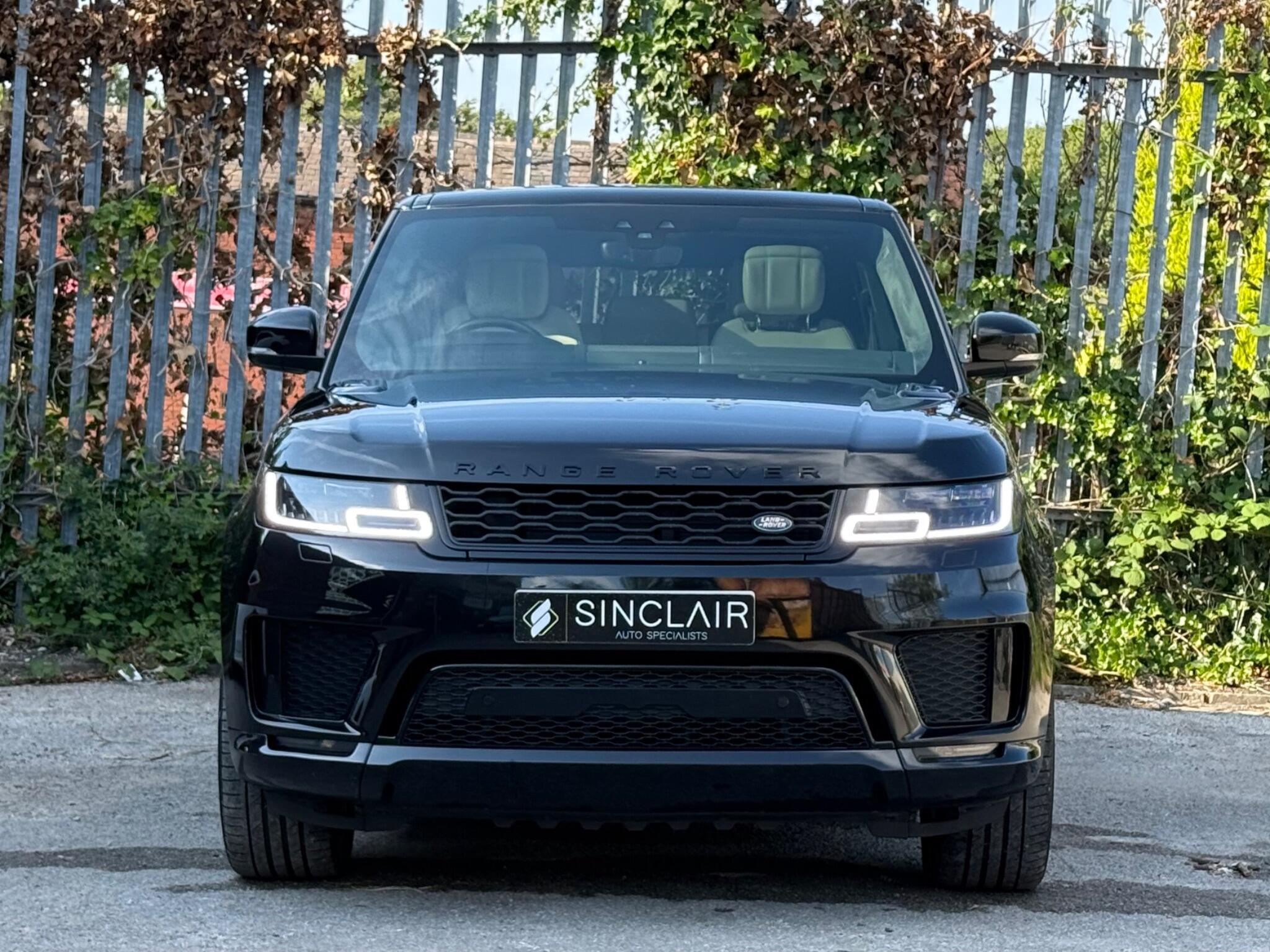Land Rover Range Rover Sport view 2