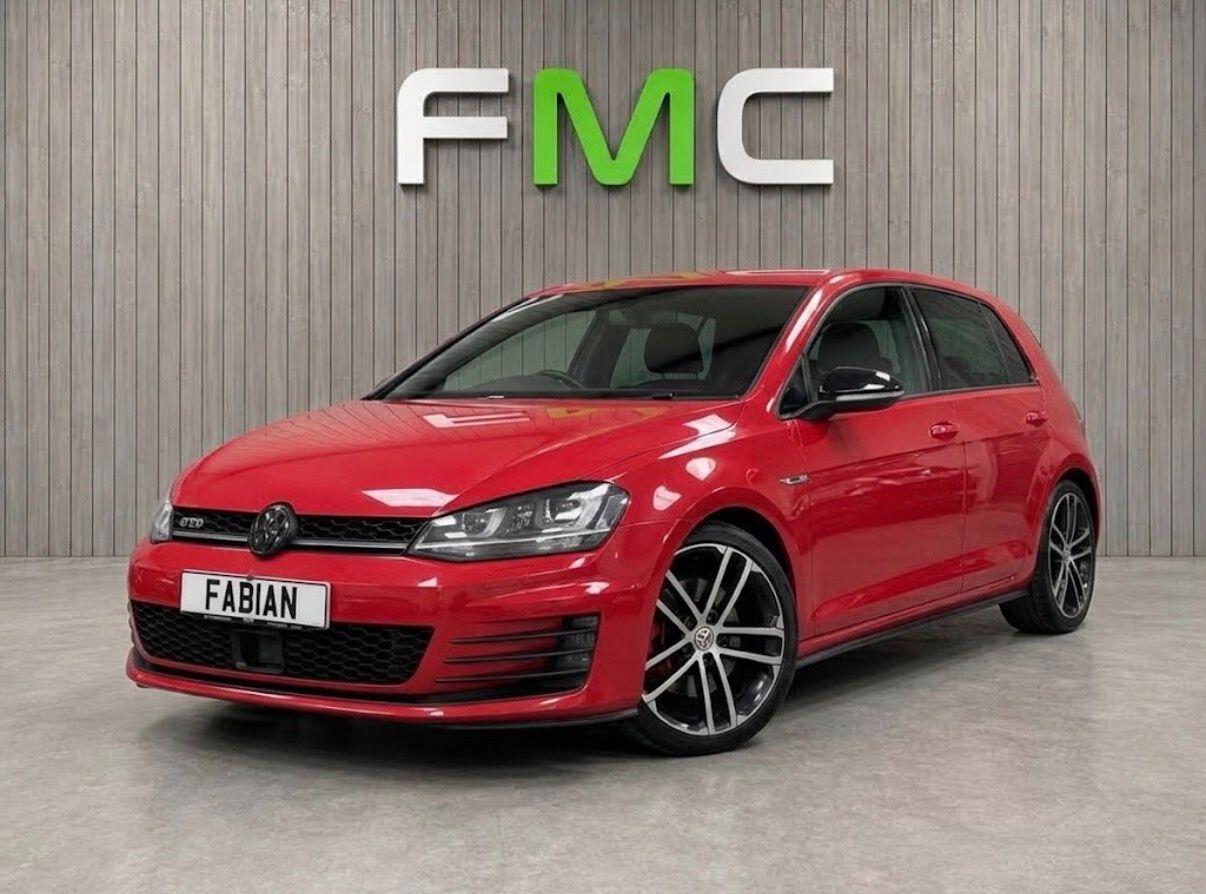 2014 Volkswagen Golf in Red for sale