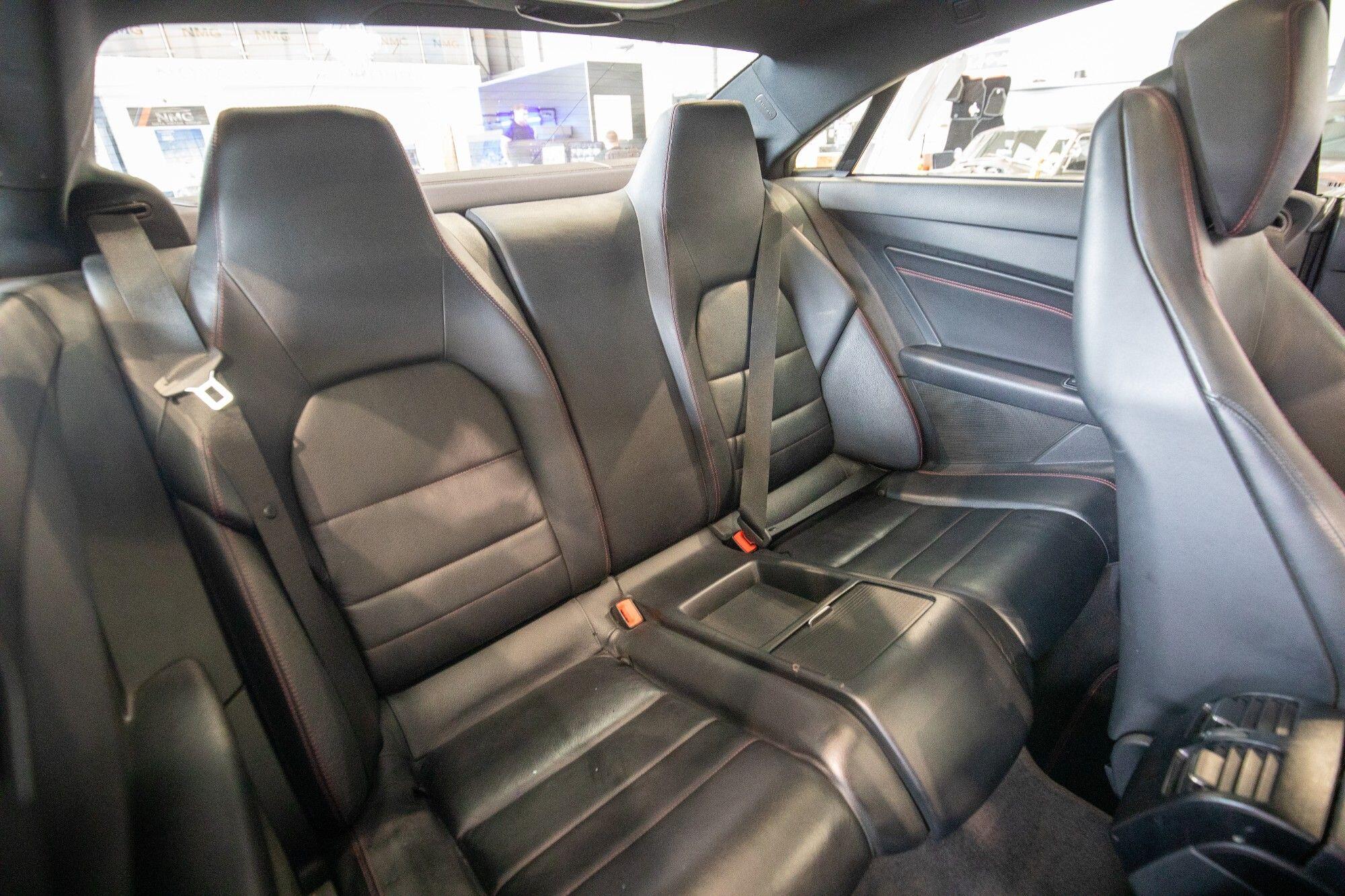 Mercedes-Benz E-Class view 11