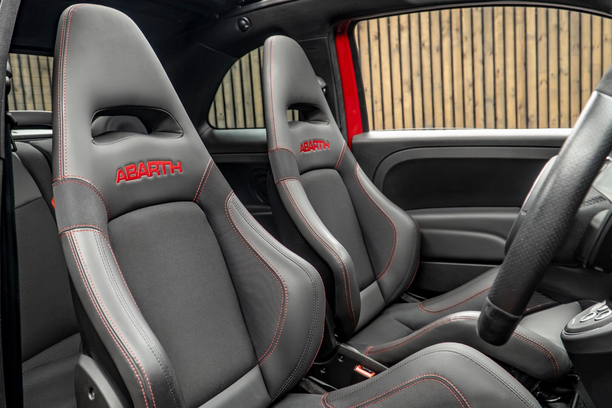 Abarth 695C view 2