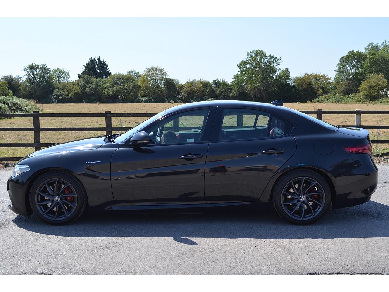 Alfa Romeo Giulia view 6