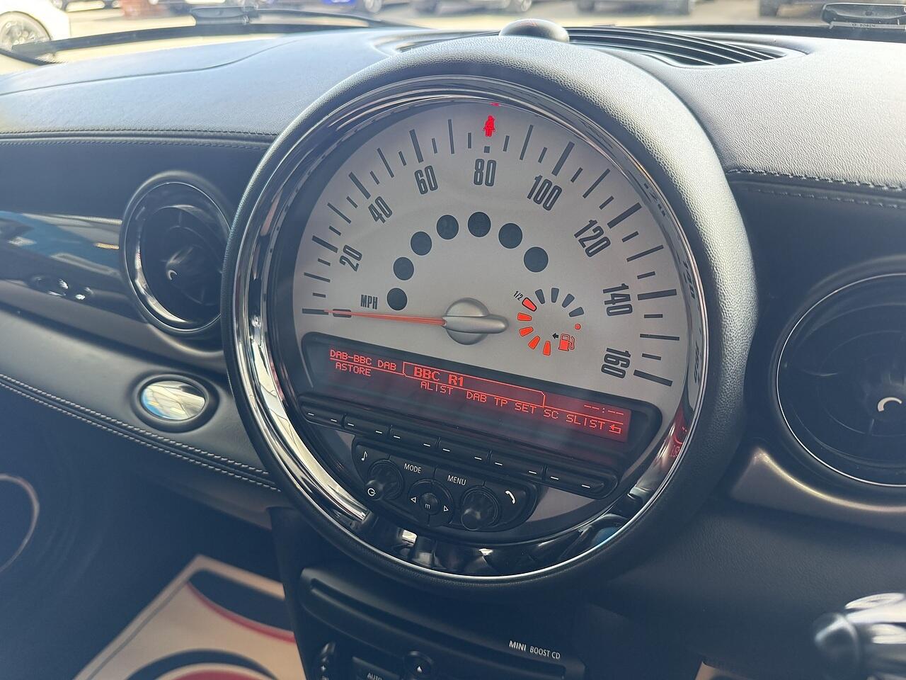 Mini Clubman view 16
