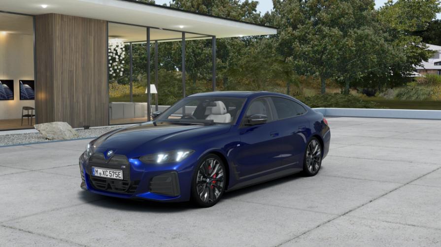 BMW i4 view 11