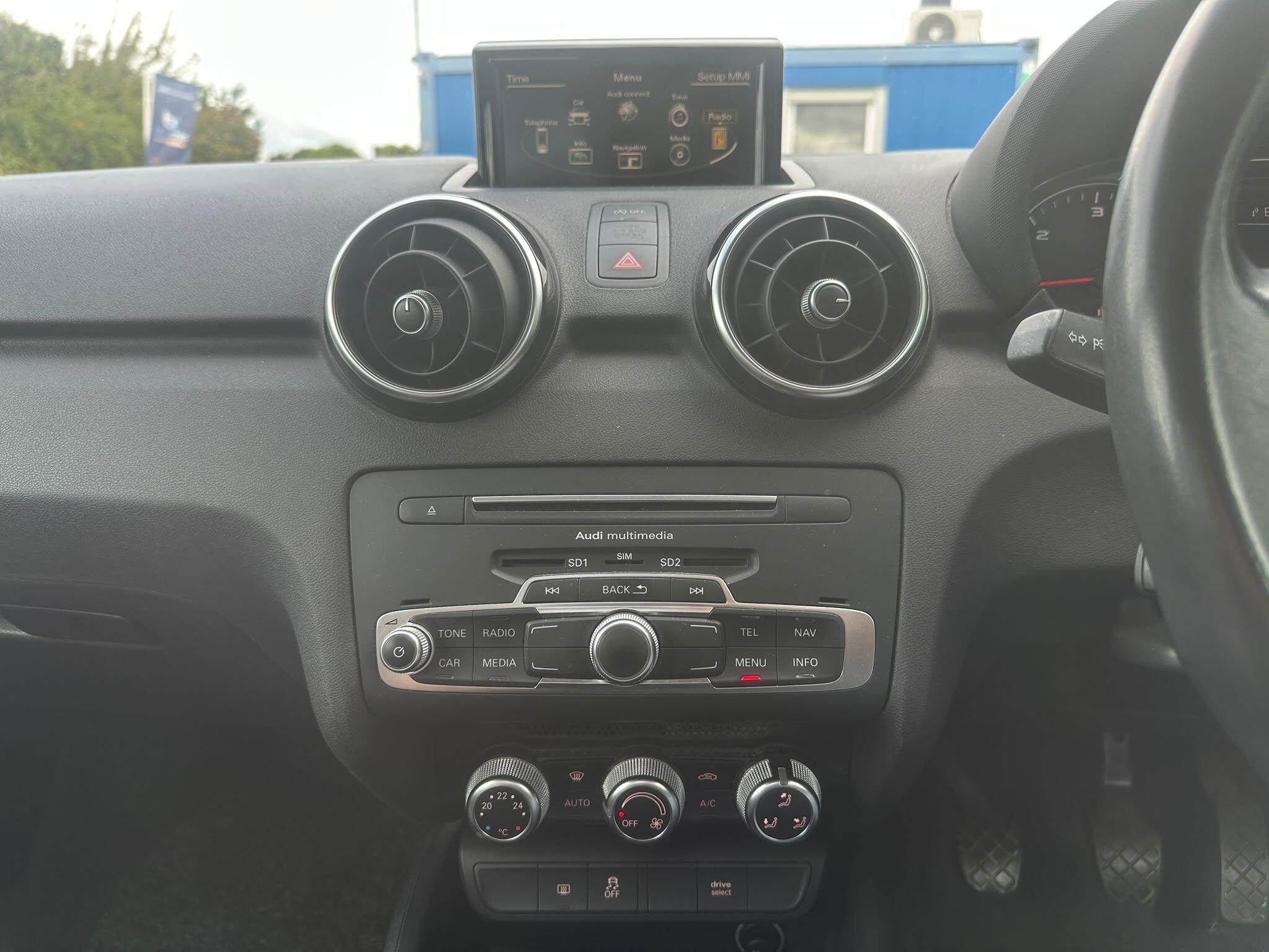 Audi A1 view 11