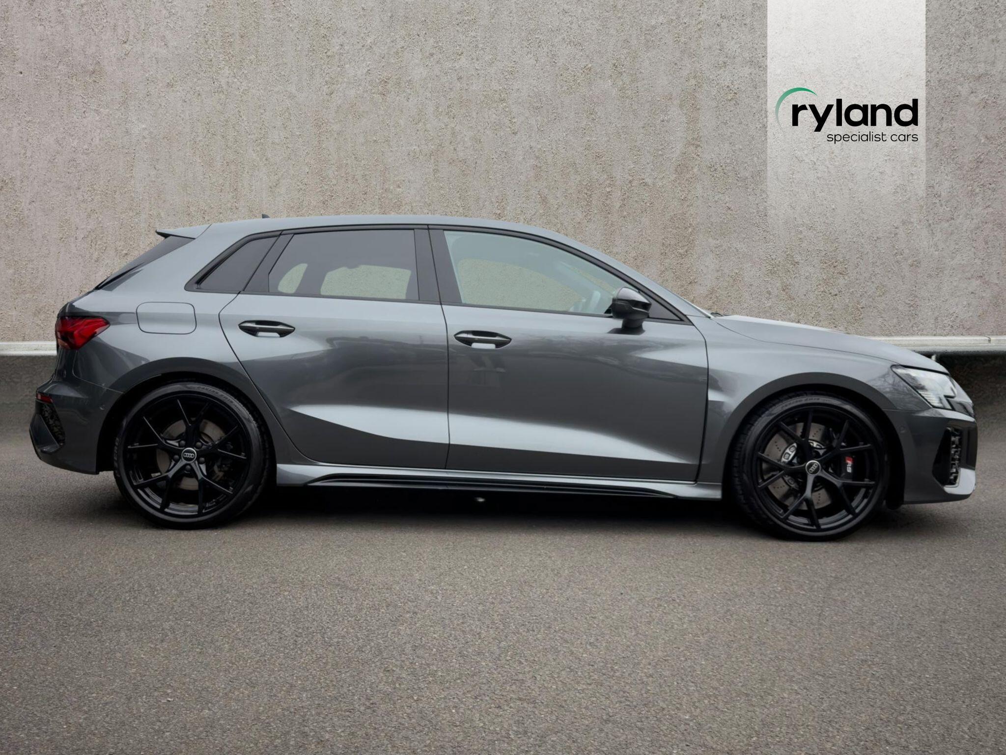 Audi Audi RS3 view 8