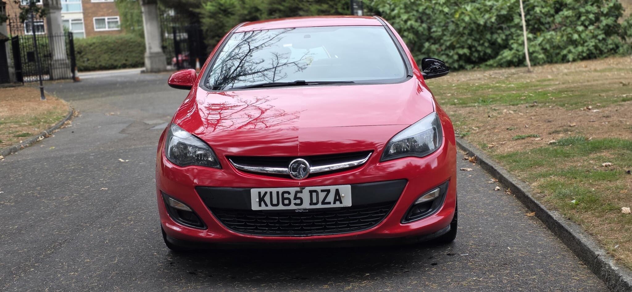 Vauxhall Astra view 11