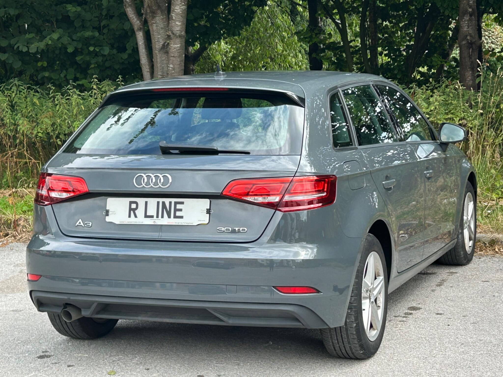 Audi A3 view 9