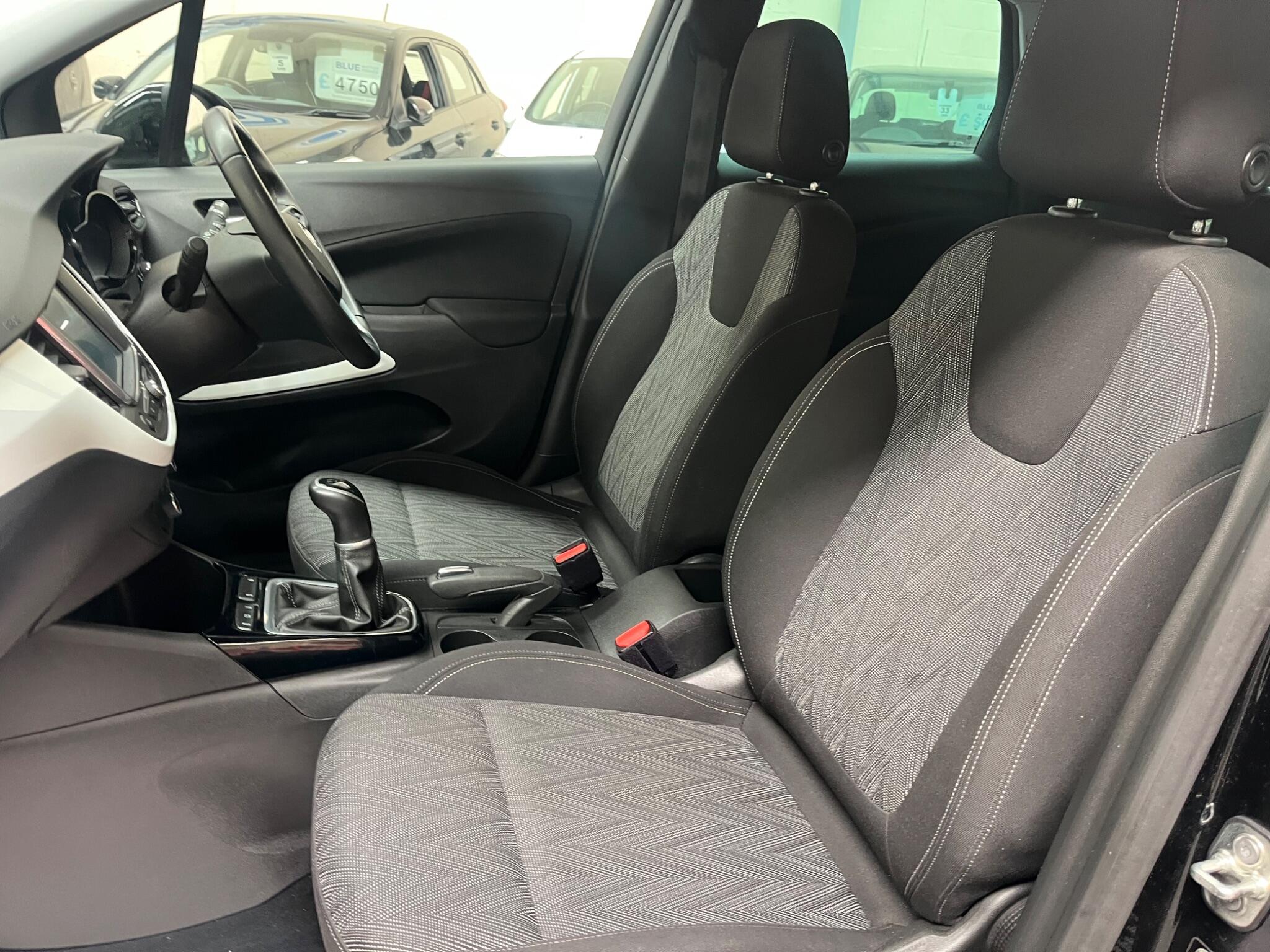Vauxhall Crossland X view 38