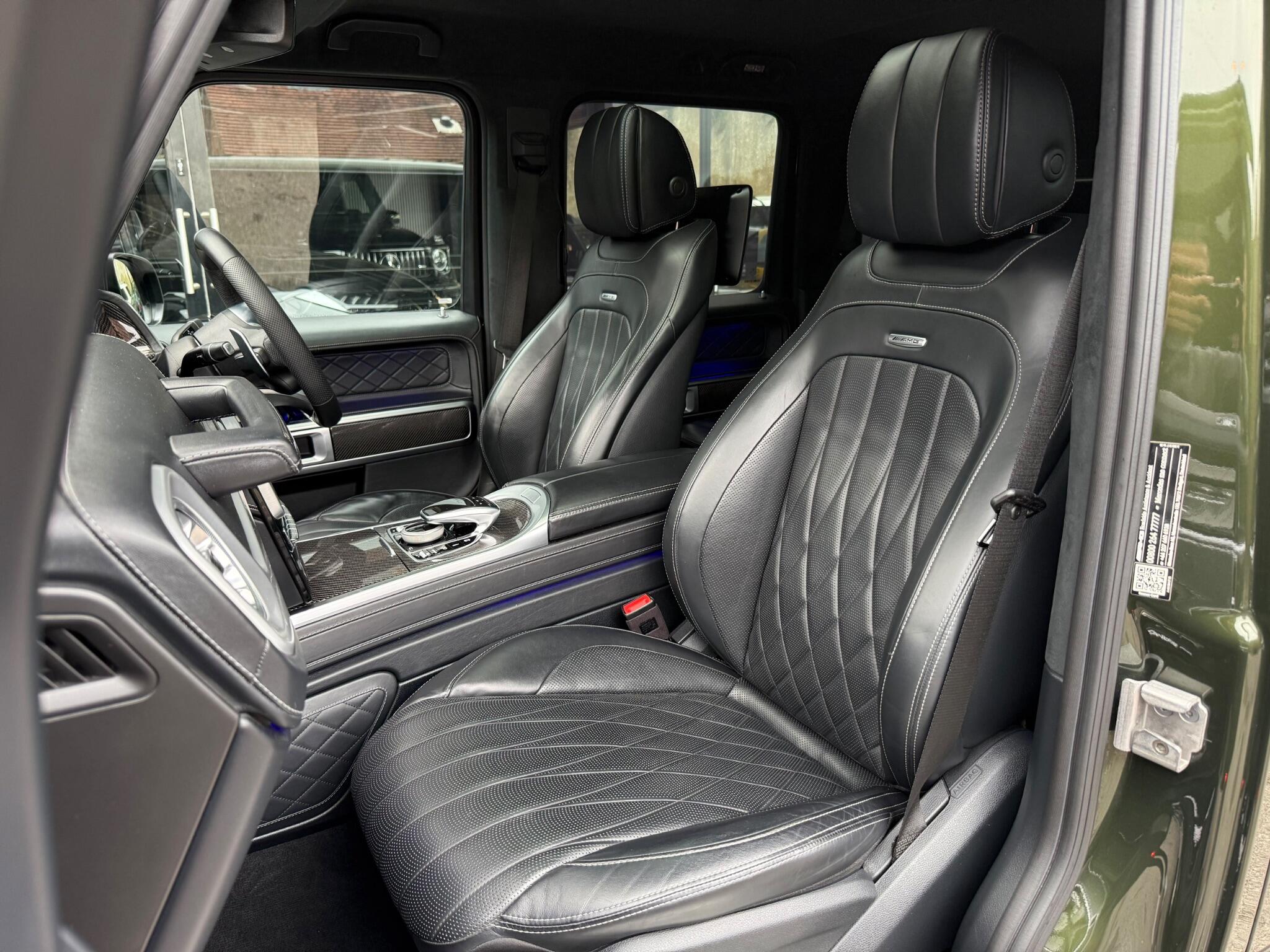 Mercedes-Benz G-Class view 3