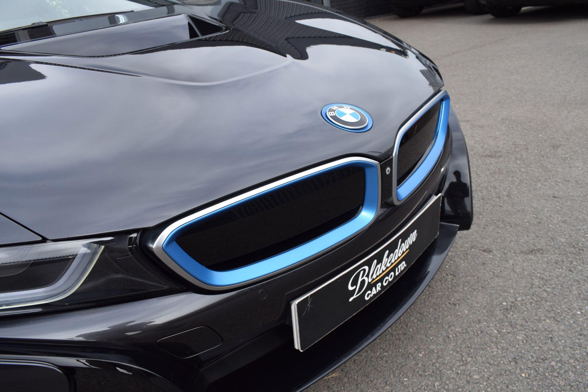BMW I8 view 43