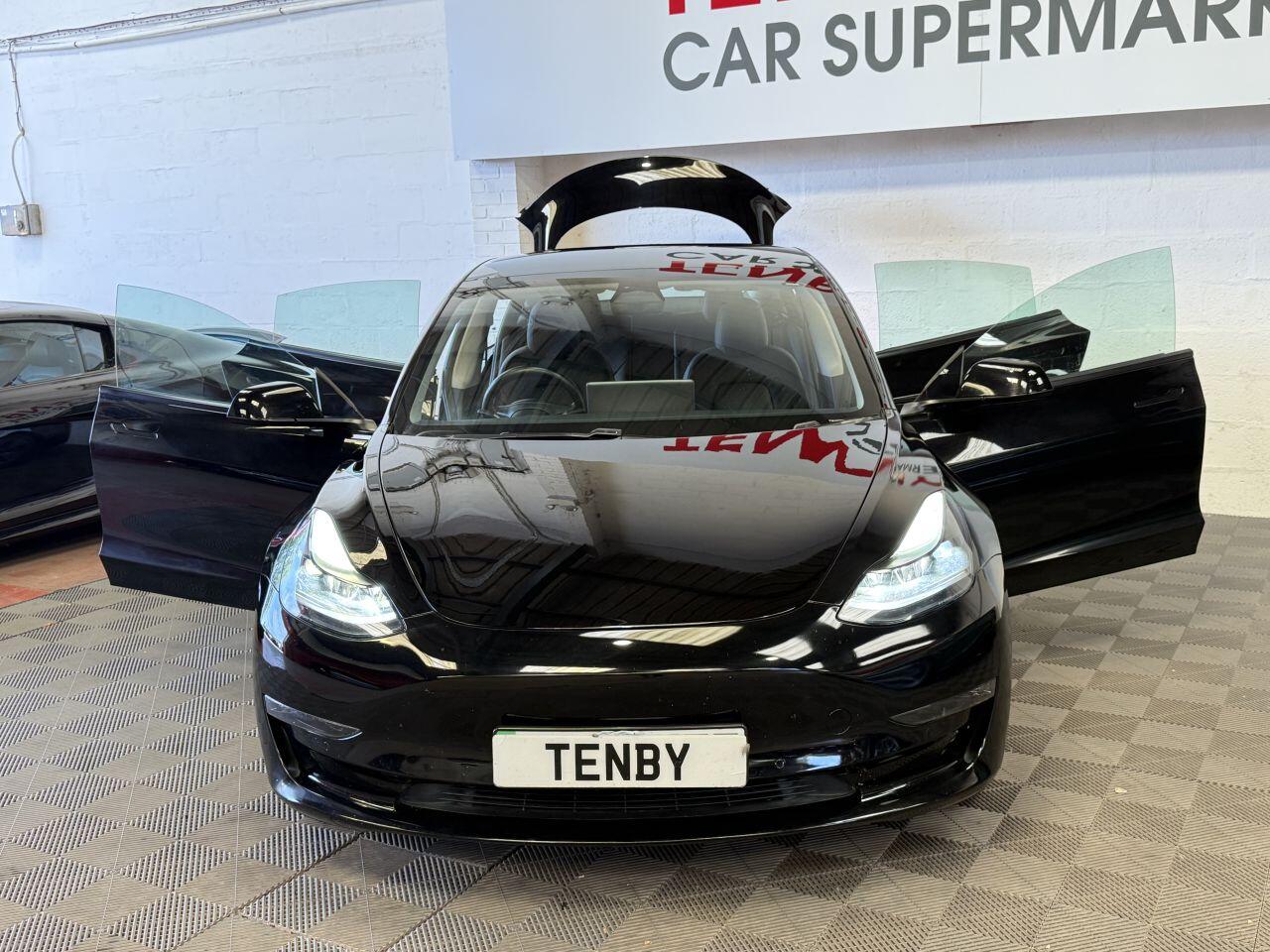 Tesla Model 3 view 12