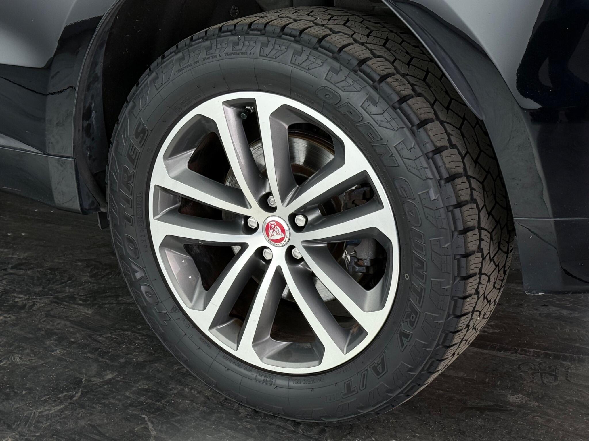 Jaguar F-Pace view 11