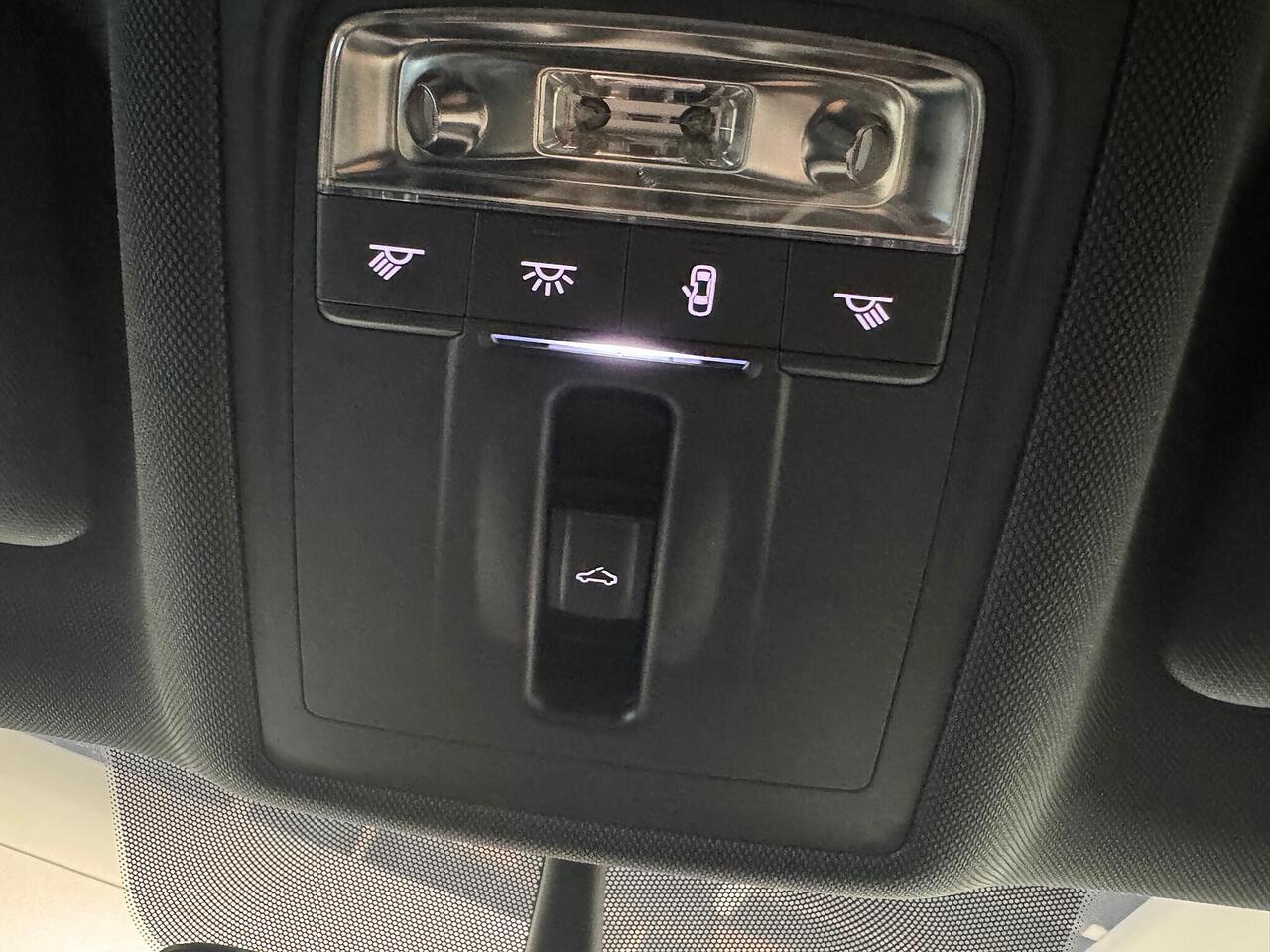 Audi S3 view 32