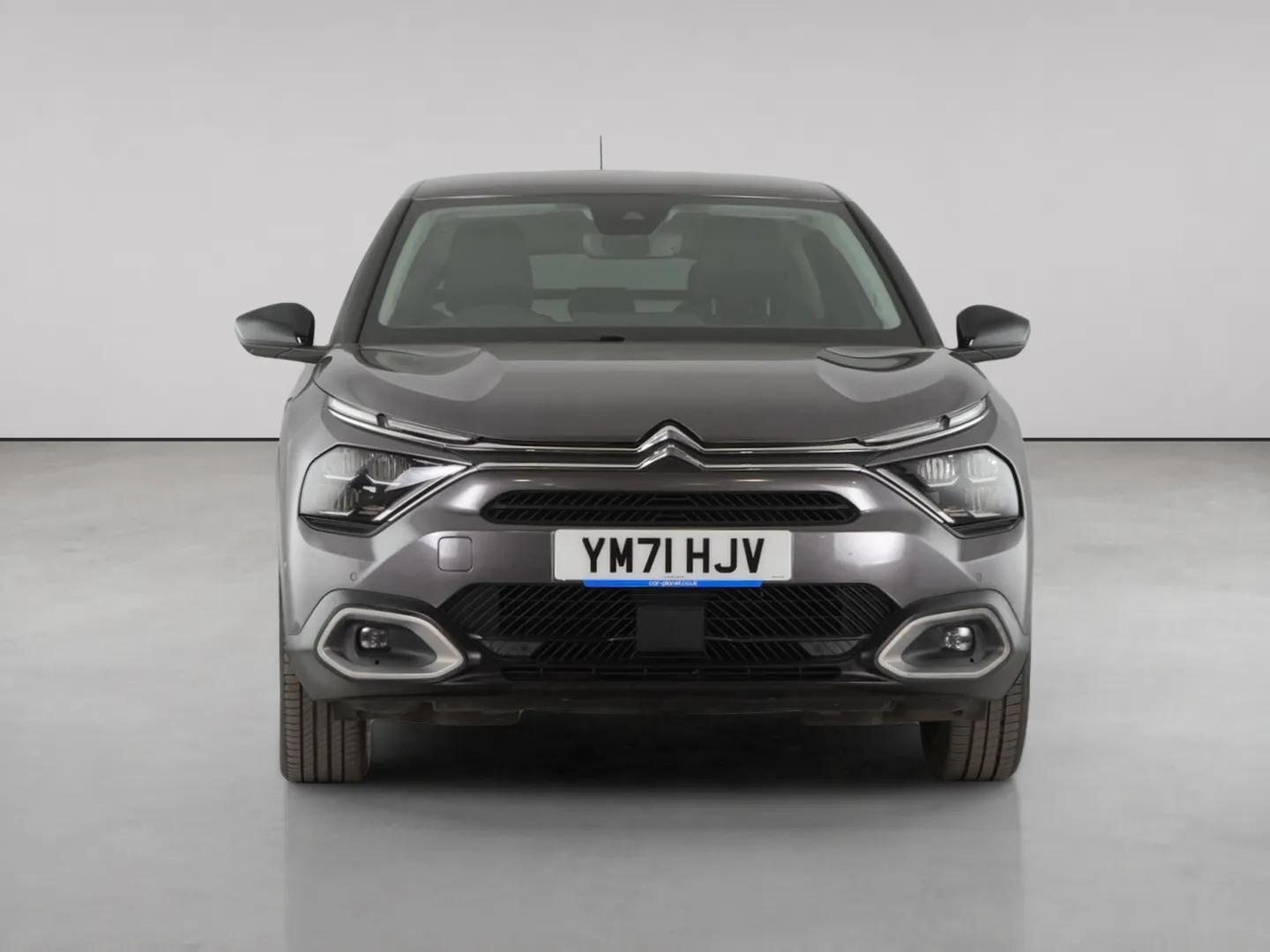 Citroen C4 view 4