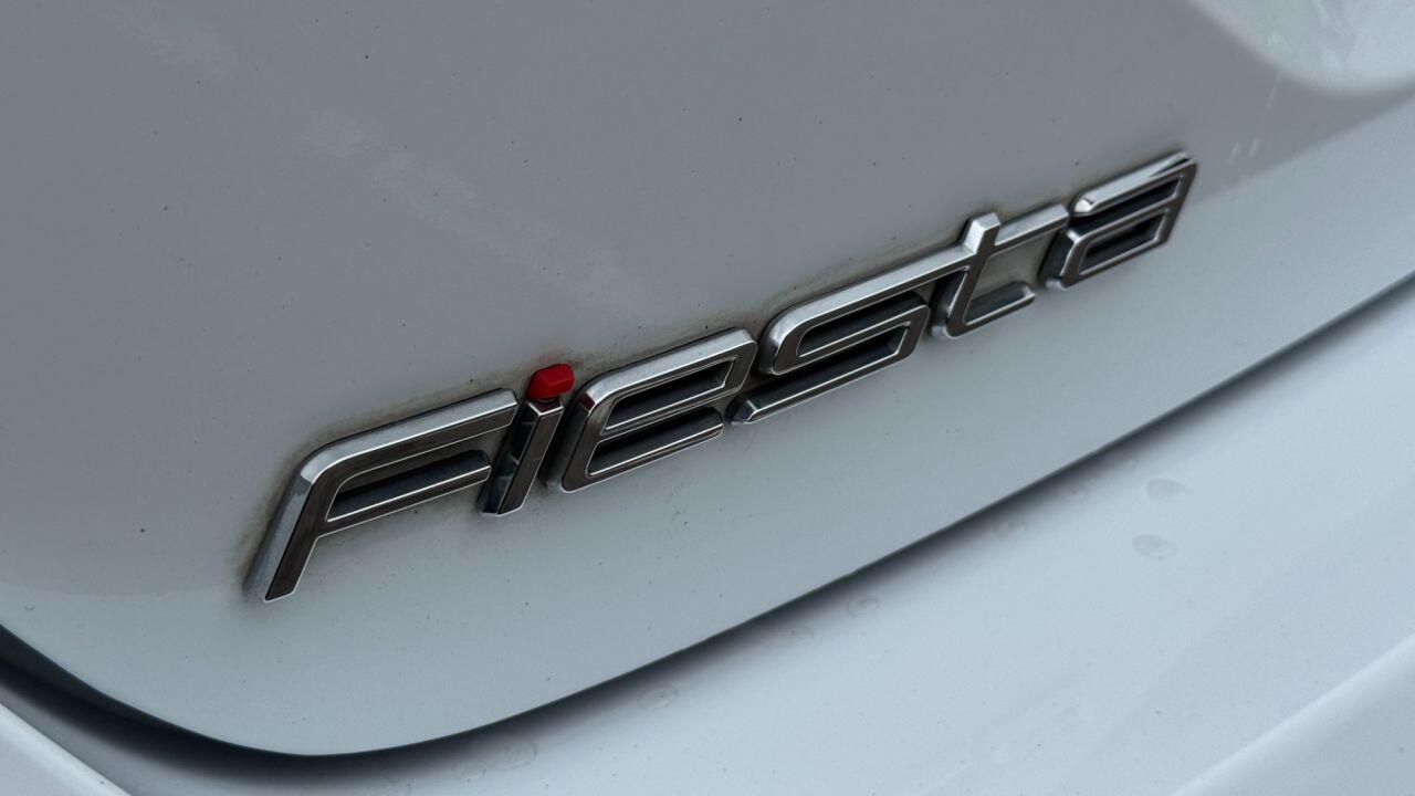 Ford Fiesta view 41