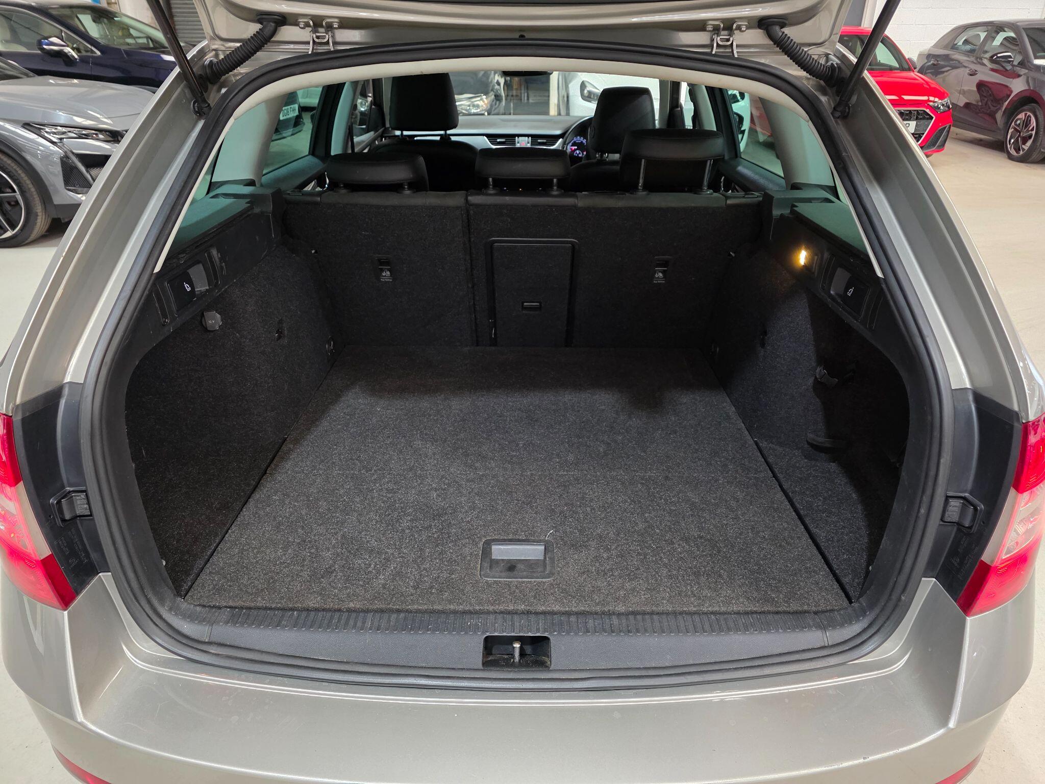 Skoda Octavia view 27