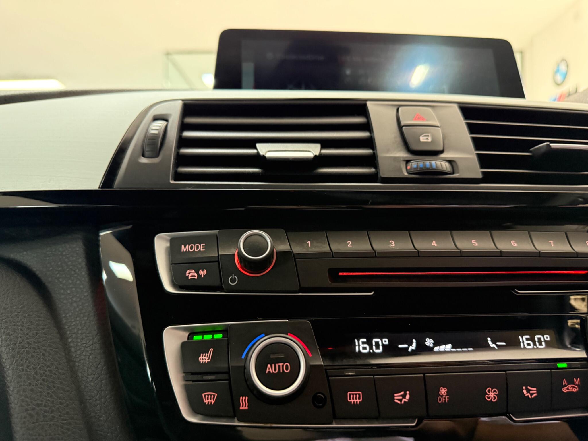 BMW 4 Series view 15
