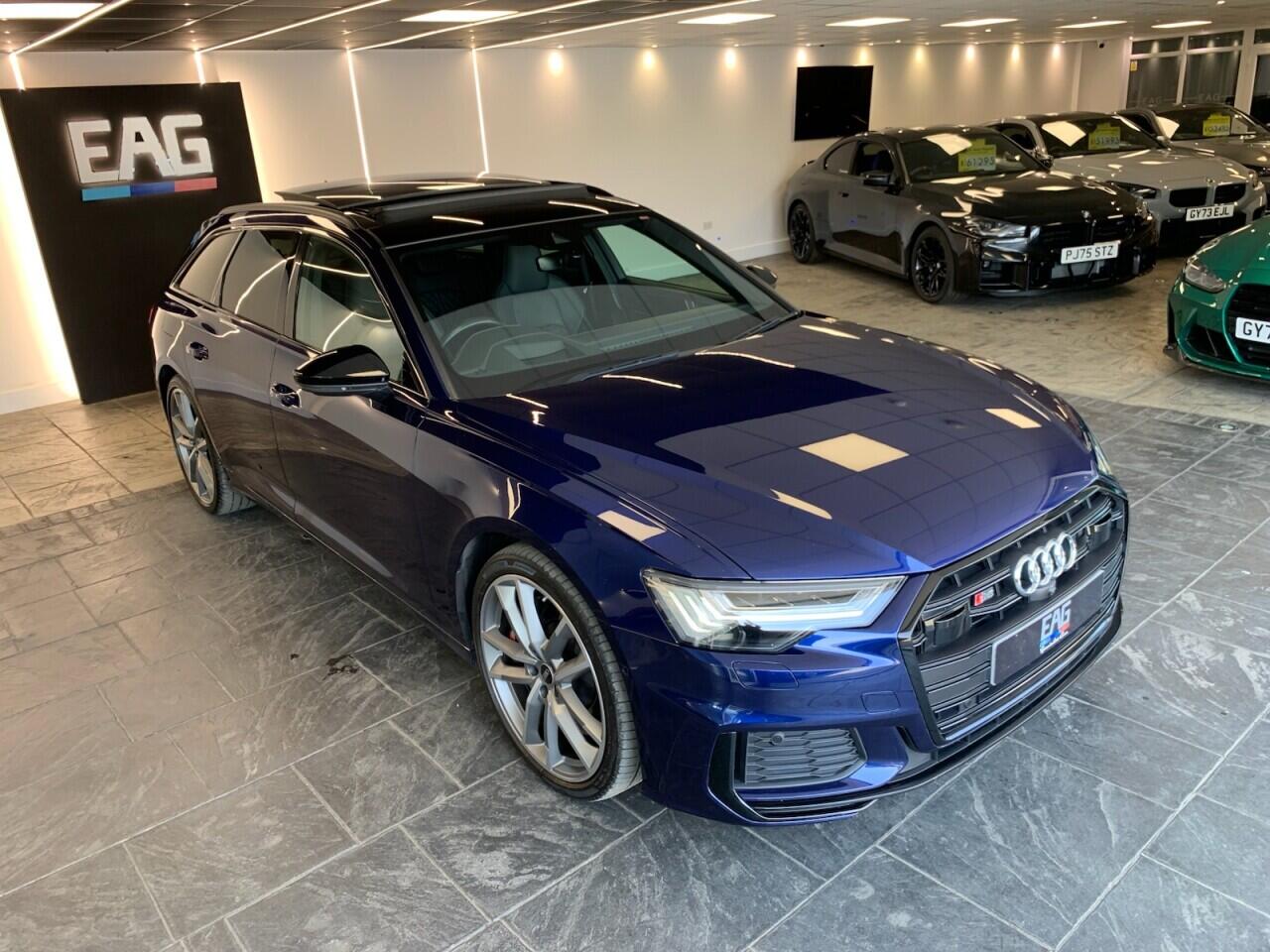 Audi S6 Avant view 14