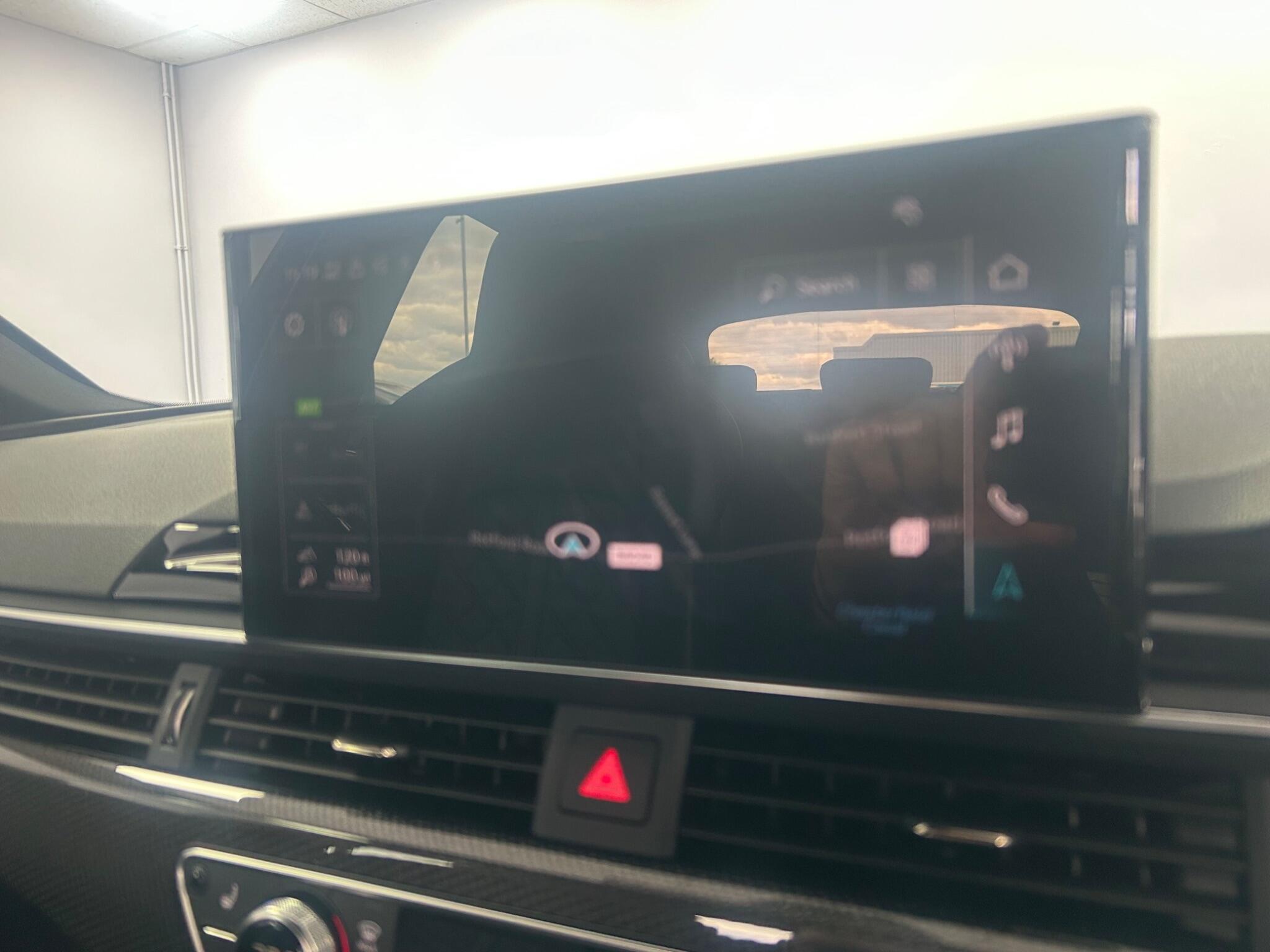 Audi S4 view 26