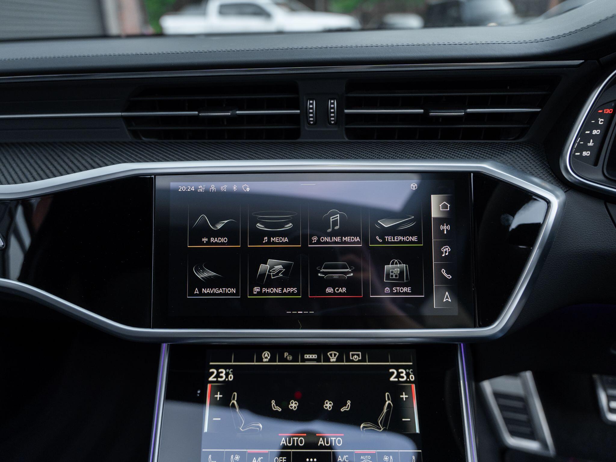 Audi RS6 Avant view 59
