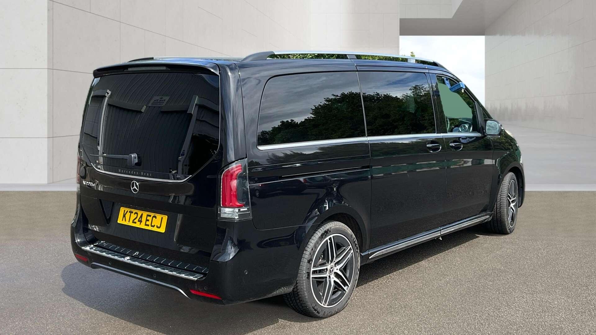 Mercedes-Benz V Class view 8